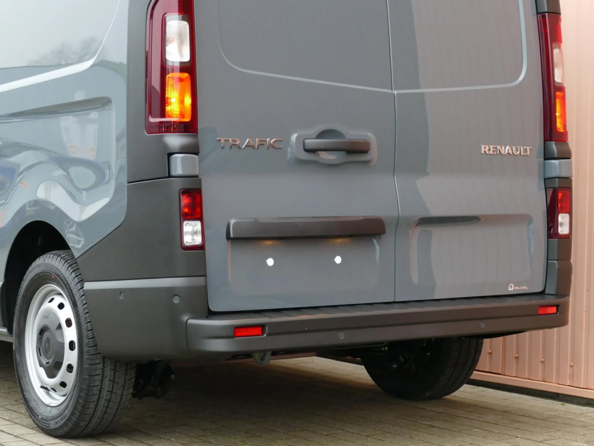 RENAULT TRAFIC - Miniature 22 sur 27 - Cliquer pour voir cette photo