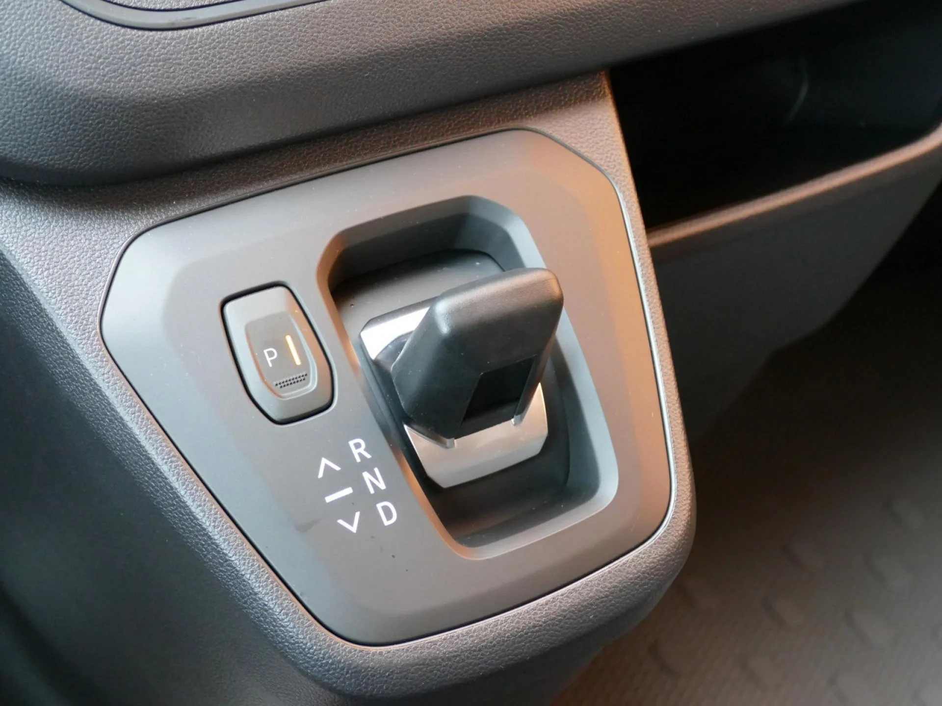 RENAULT TRAFIC - Miniature 18 sur 29 - Cliquer pour voir cette photo