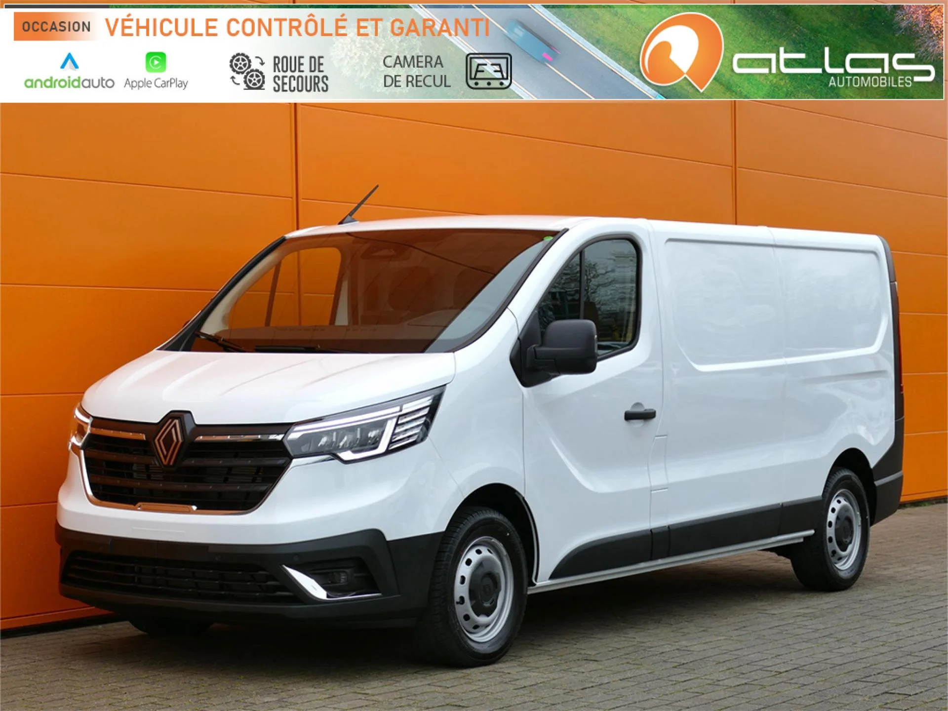 RENAULT TRAFIC - Miniature 2 sur 29 - Cliquer pour voir cette photo