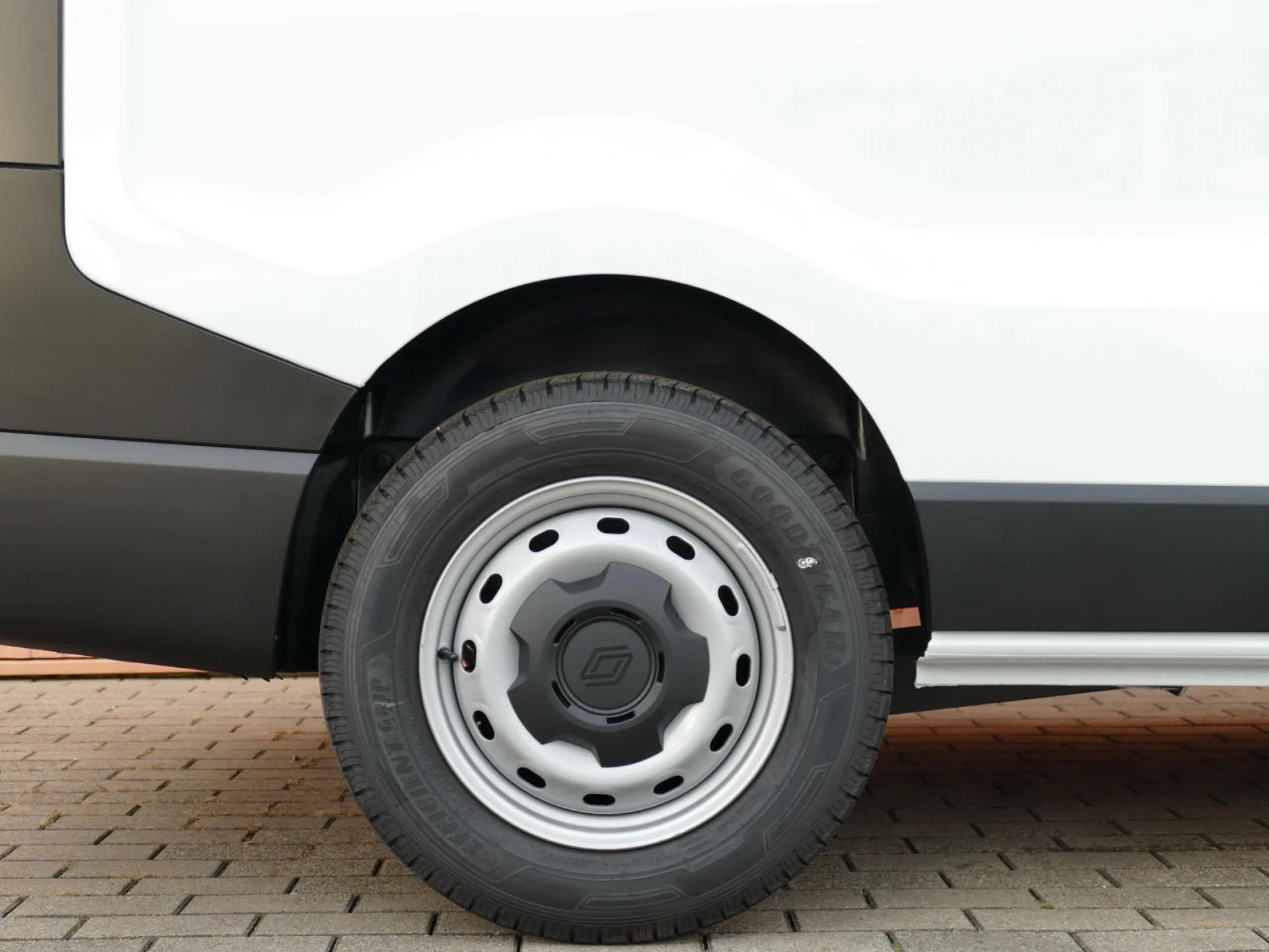 RENAULT TRAFIC - Miniature 25 sur 25 - Cliquer pour voir cette photo