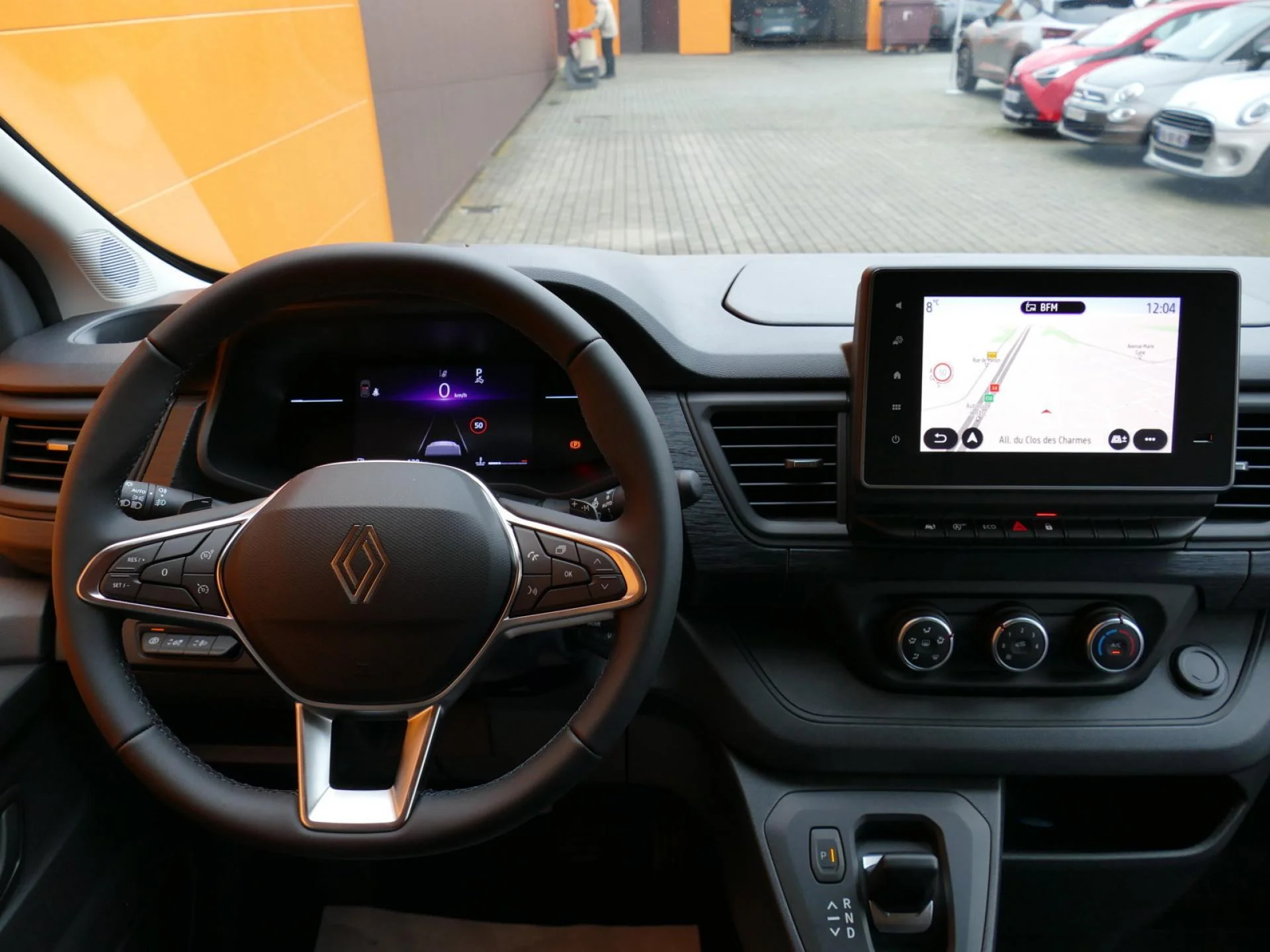 RENAULT TRAFIC - Miniature 5 sur 29 - Cliquer pour voir cette photo