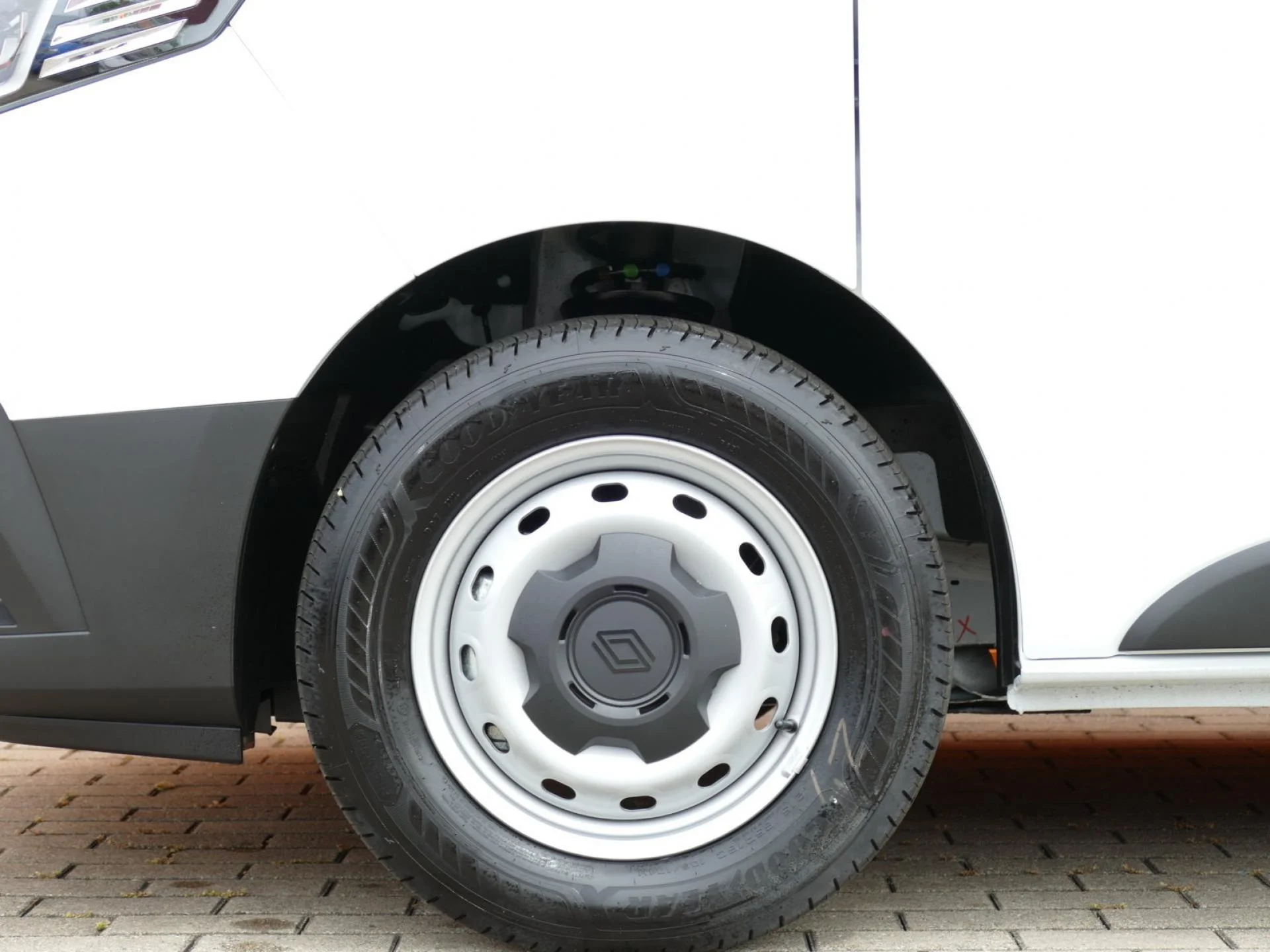 RENAULT TRAFIC - Miniature 30 sur 32 - Cliquer pour voir cette photo