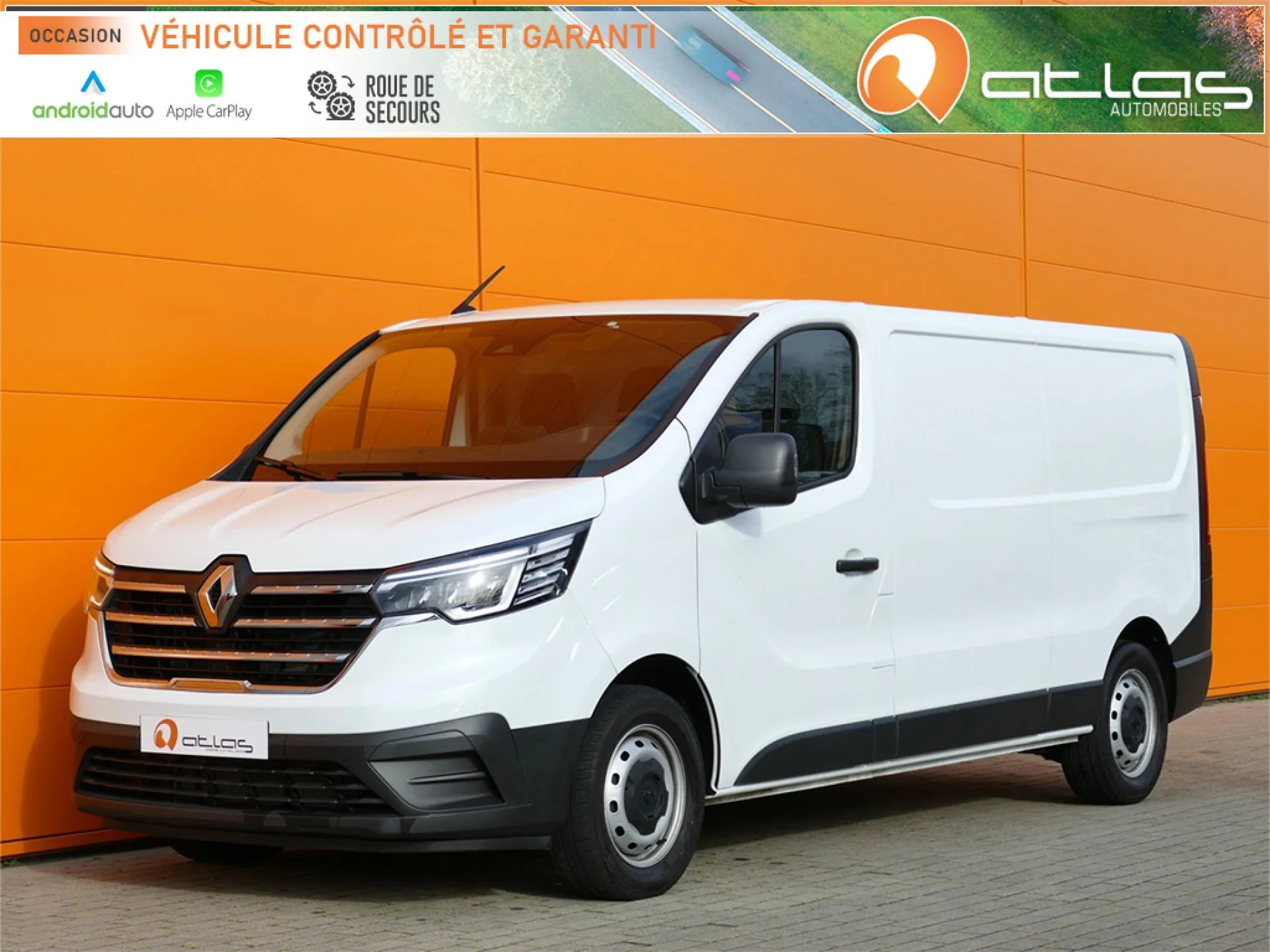 RENAULT TRAFIC - Miniature 2 sur 32 - Cliquer pour voir cette photo