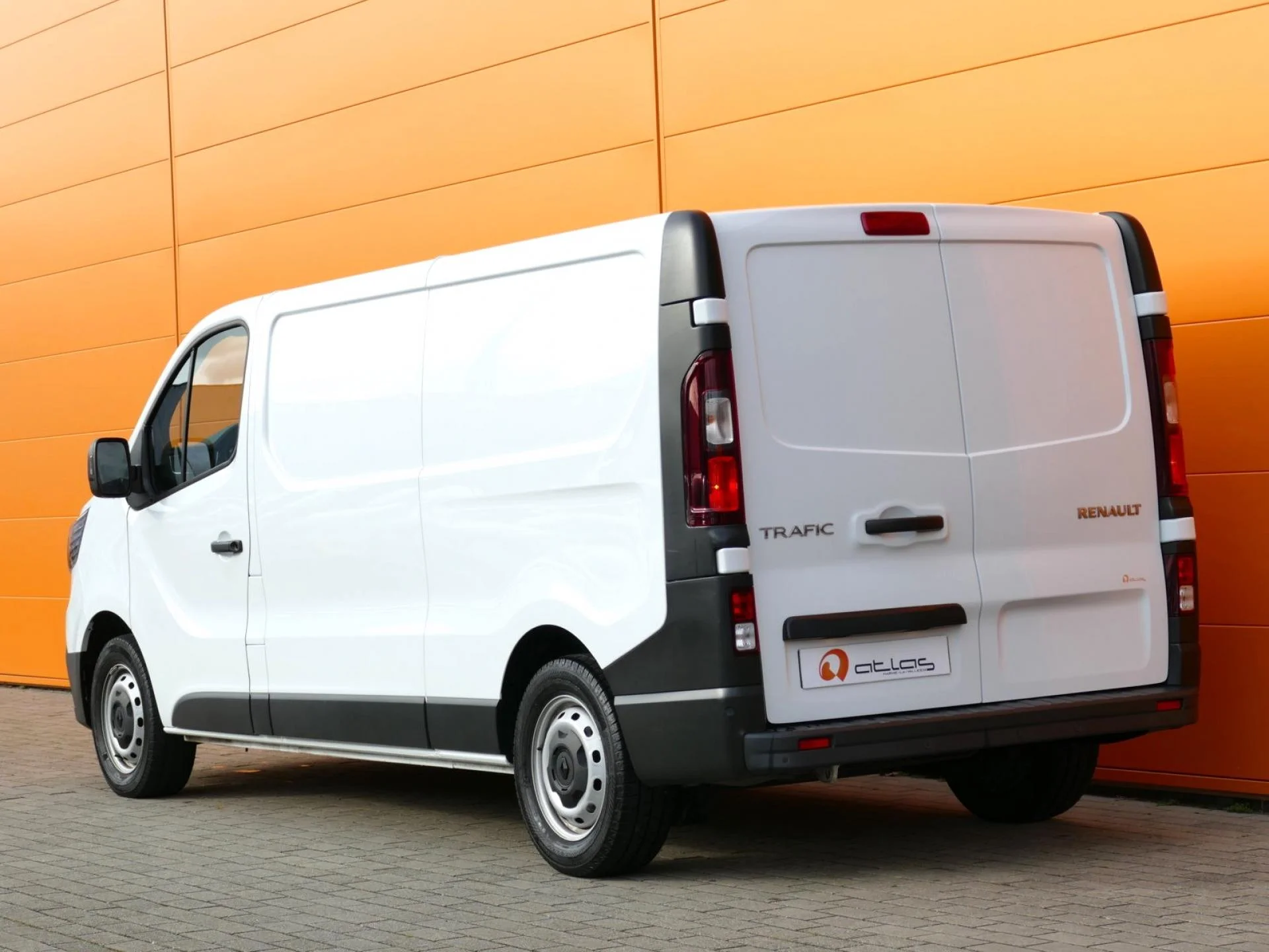 RENAULT TRAFIC - Miniature 4 sur 32 - Cliquer pour voir cette photo