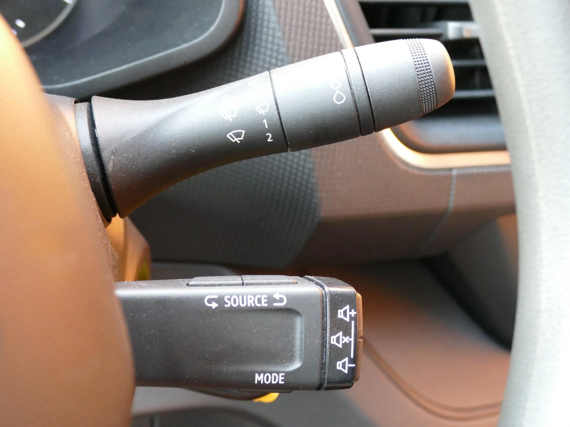 RENAULT TRAFIC - Miniature 23 sur 32 - Cliquer pour voir cette photo