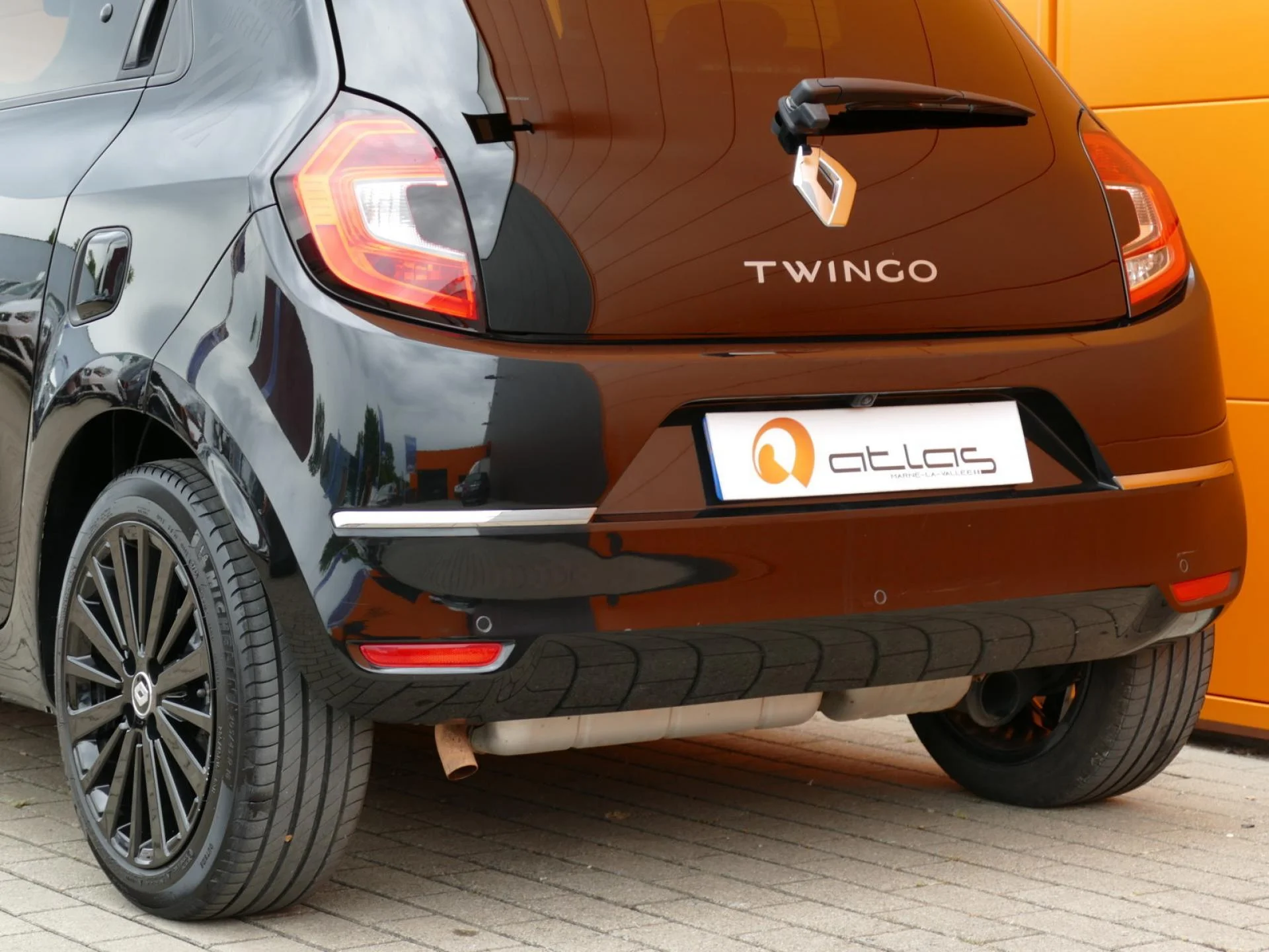 RENAULT TWINGO - Miniature 32 sur 34 - Cliquer pour voir cette photo