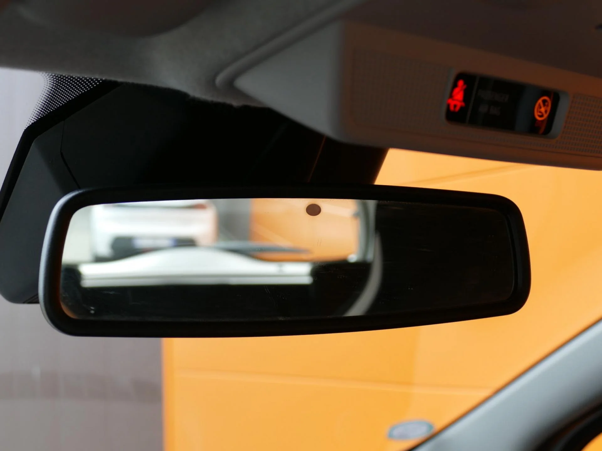 RENAULT ZOE - Miniature 24 sur 33 - Cliquer pour voir cette photo