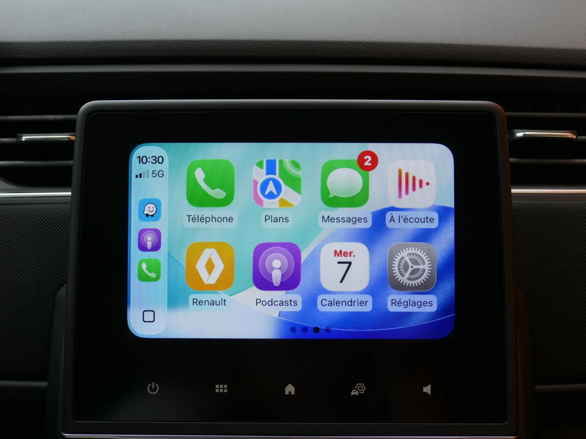 RENAULT ZOE - Miniature 15 sur 33 - Cliquer pour voir cette photo