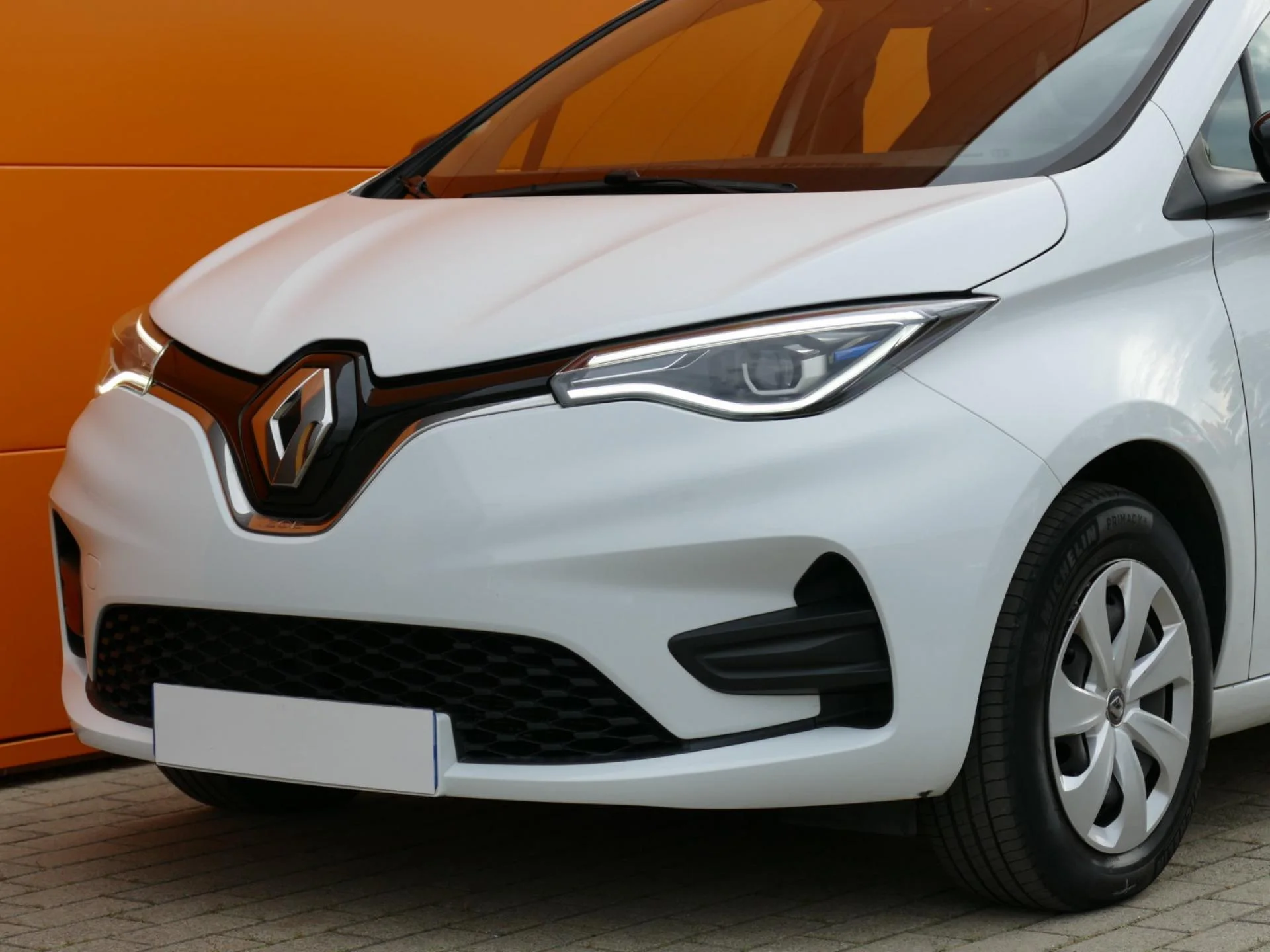RENAULT ZOE - Miniature 29 sur 33 - Cliquer pour voir cette photo