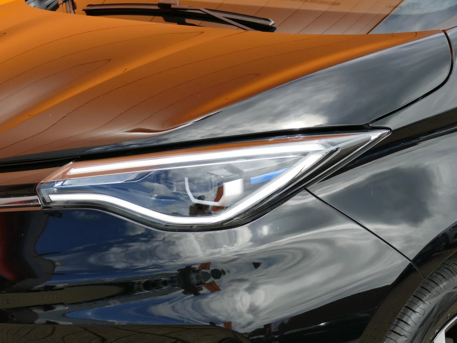 RENAULT ZOE - Miniature 26 sur 32 - Cliquer pour voir cette photo