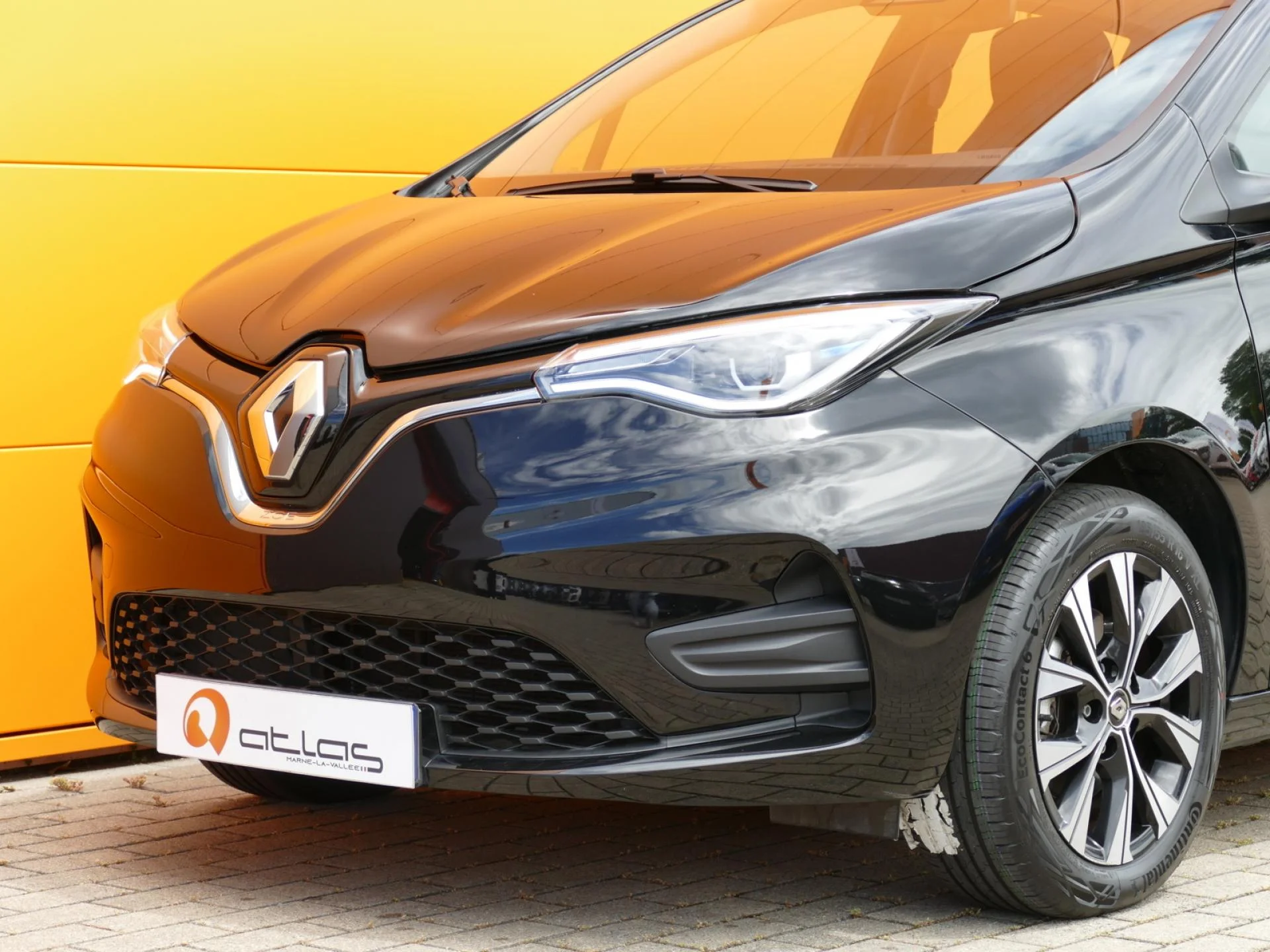 RENAULT ZOE - Miniature 25 sur 32 - Cliquer pour voir cette photo