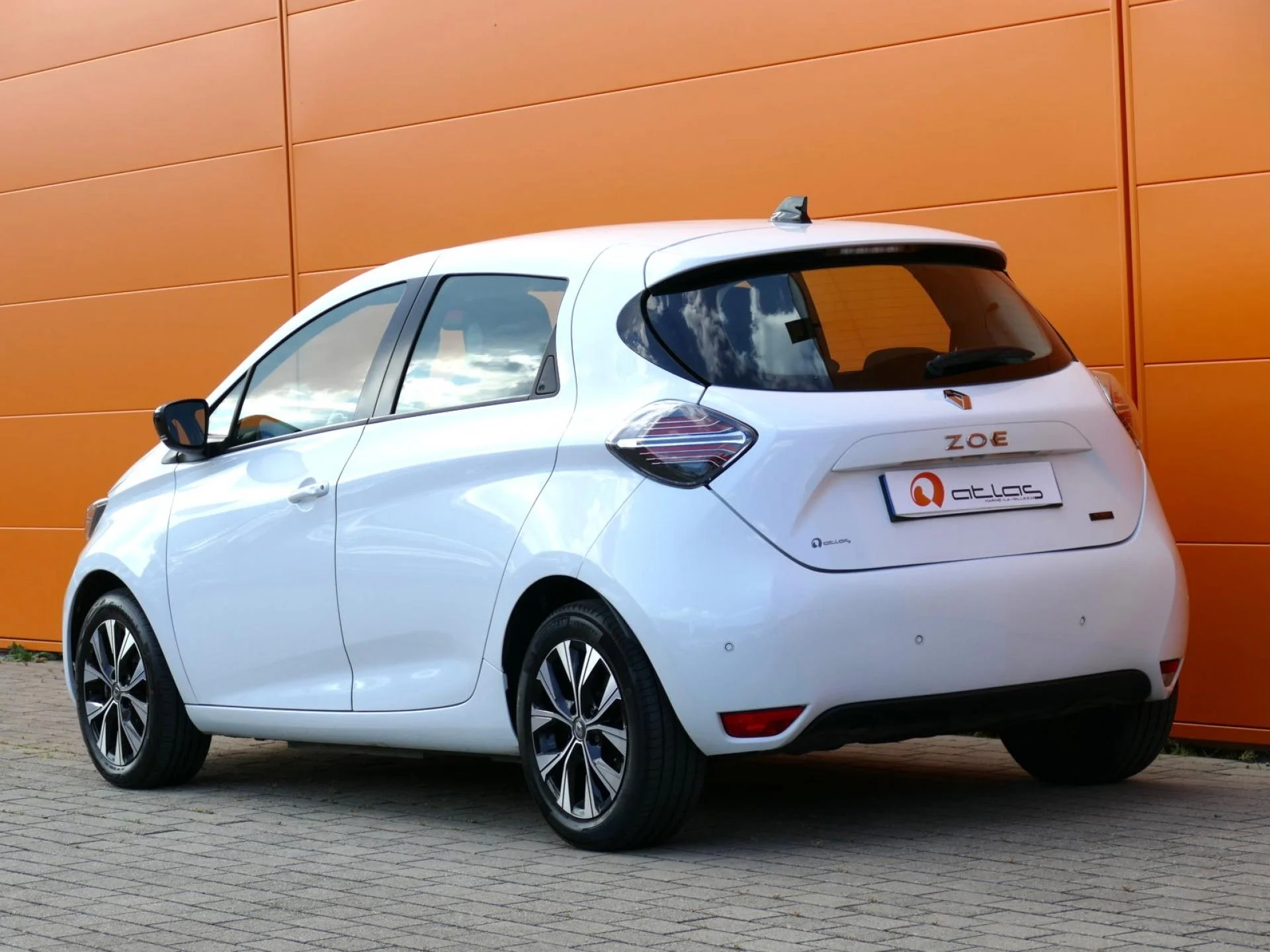 RENAULT ZOE - Miniature 4 sur 32 - Cliquer pour voir cette photo