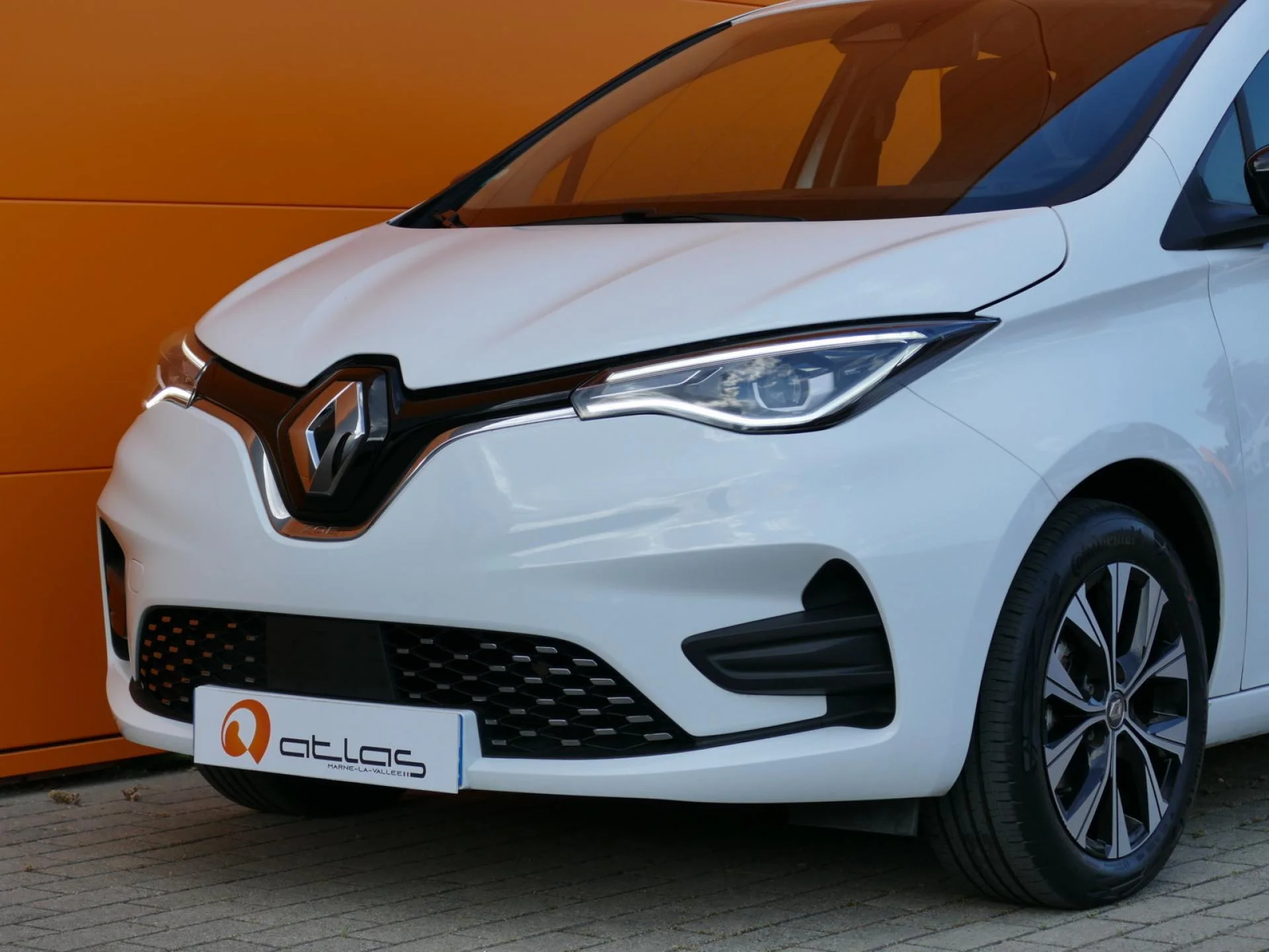 RENAULT ZOE - Miniature 26 sur 32 - Cliquer pour voir cette photo