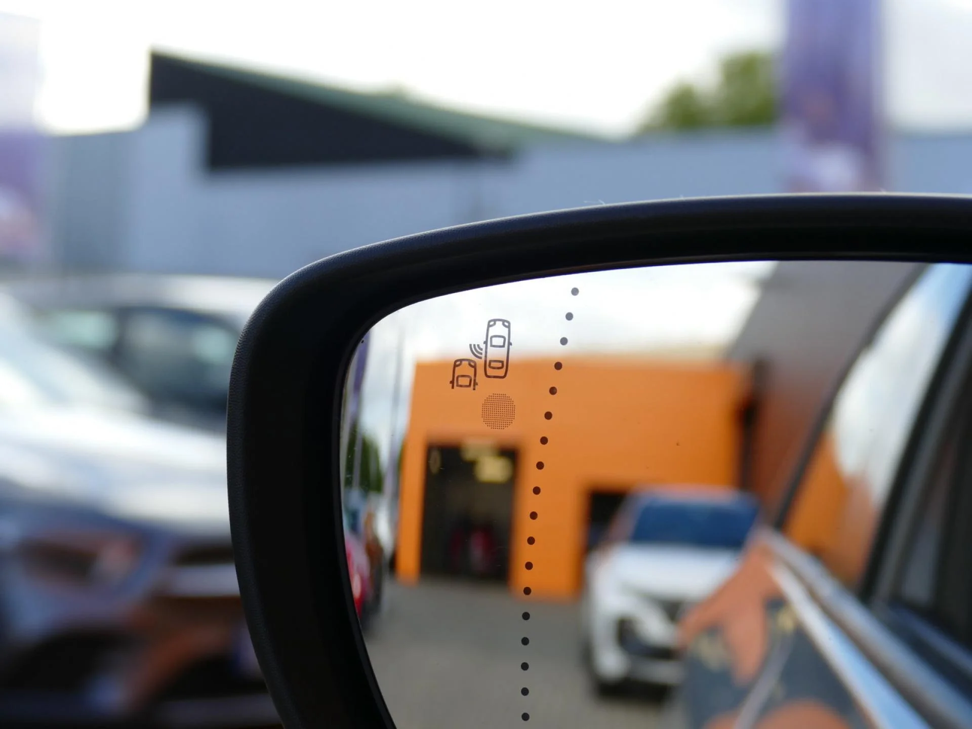 RENAULT ZOE - Miniature 29 sur 29 - Cliquer pour voir cette photo