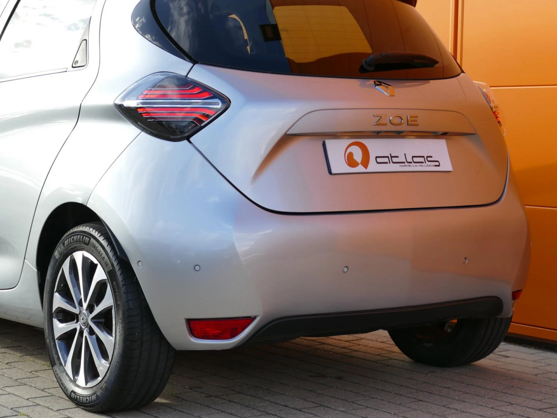RENAULT ZOE - Miniature 31 sur 33 - Cliquer pour voir cette photo