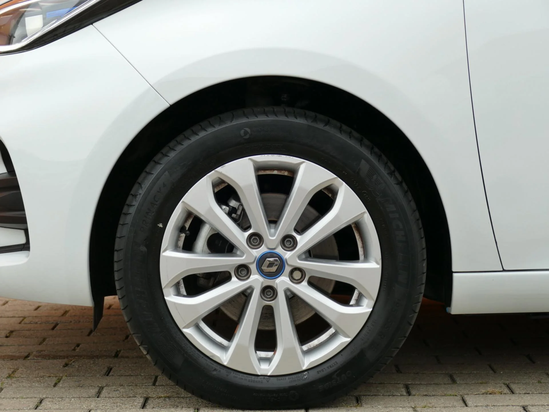 RENAULT ZOE - Miniature 28 sur 31 - Cliquer pour voir cette photo