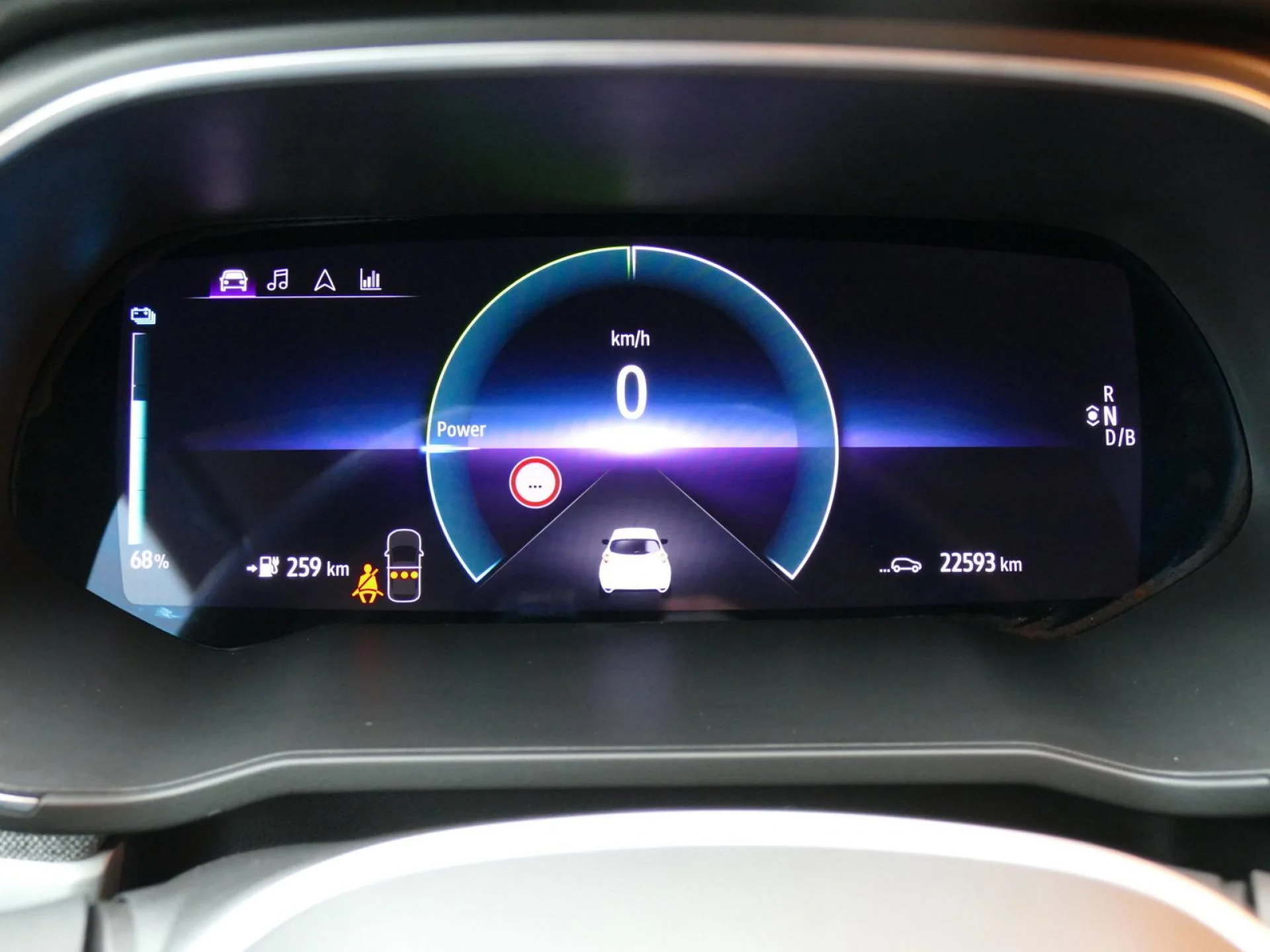 RENAULT ZOE - Miniature 14 sur 31 - Cliquer pour voir cette photo