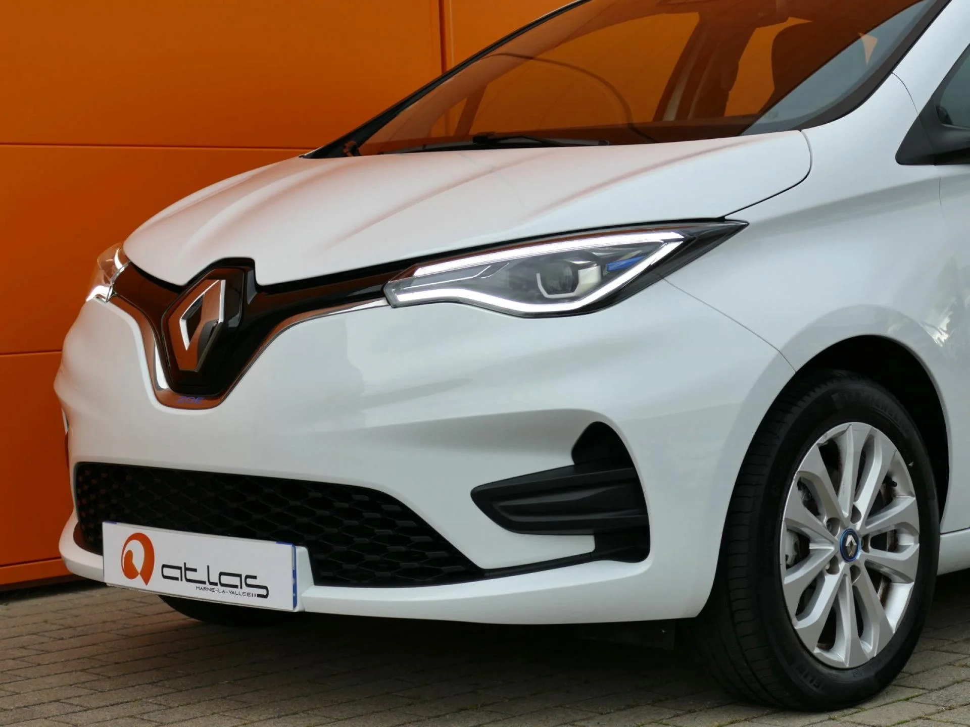 RENAULT ZOE - Miniature 26 sur 31 - Cliquer pour voir cette photo