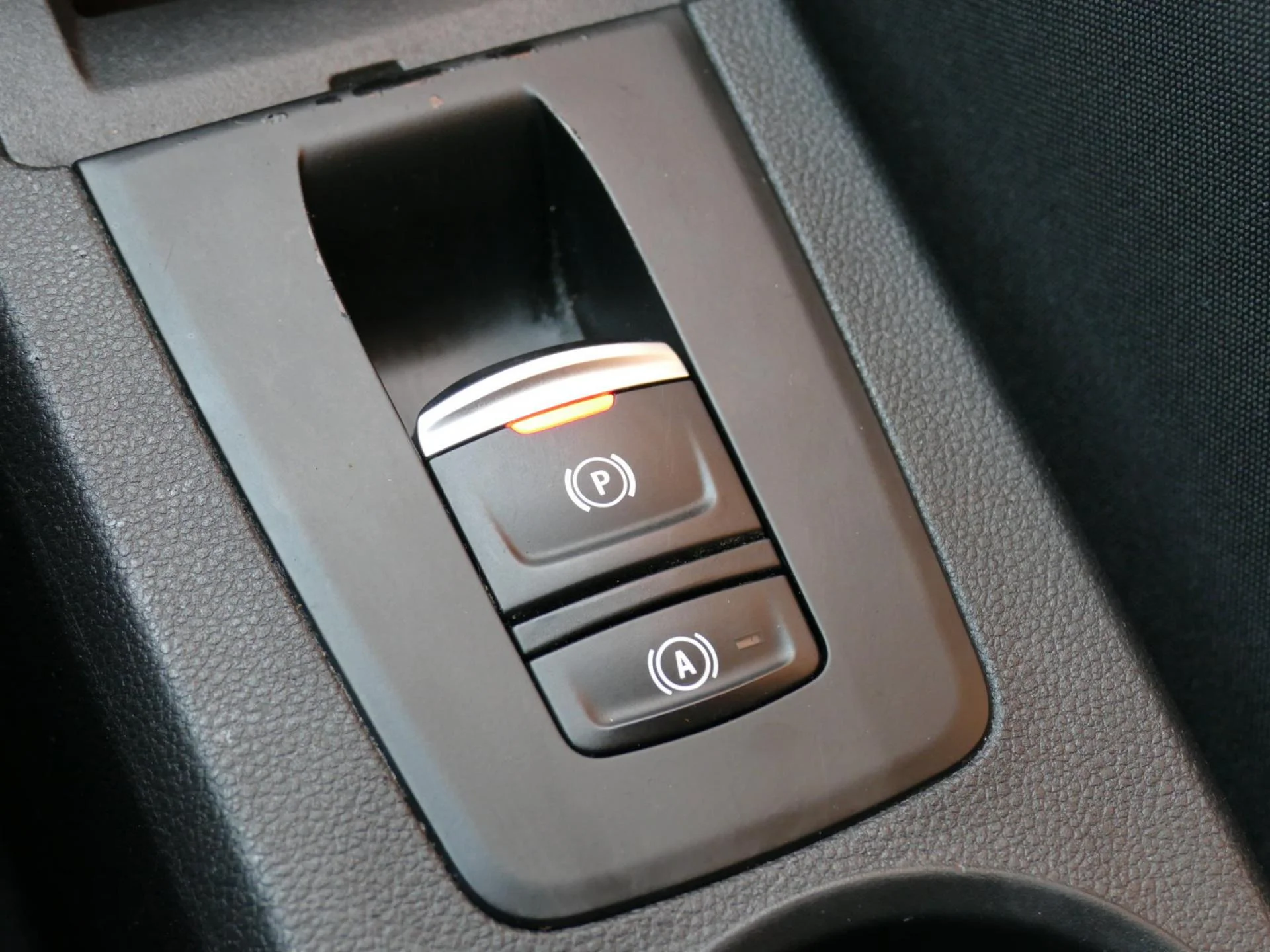 RENAULT ZOE - Miniature 20 sur 33 - Cliquer pour voir cette photo
