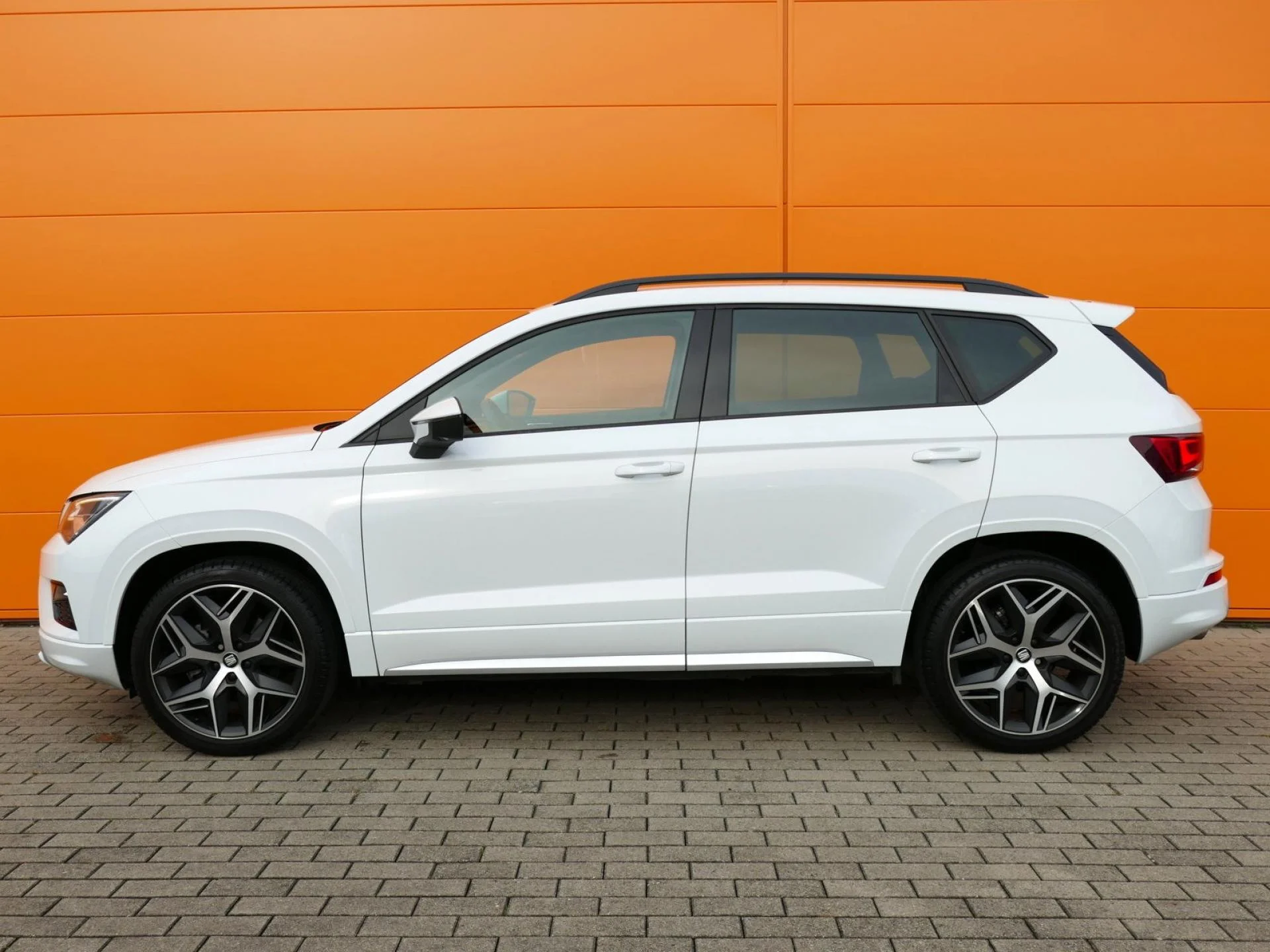 SEAT ATECA - Miniature 3 sur 36 - Cliquer pour voir cette photo
