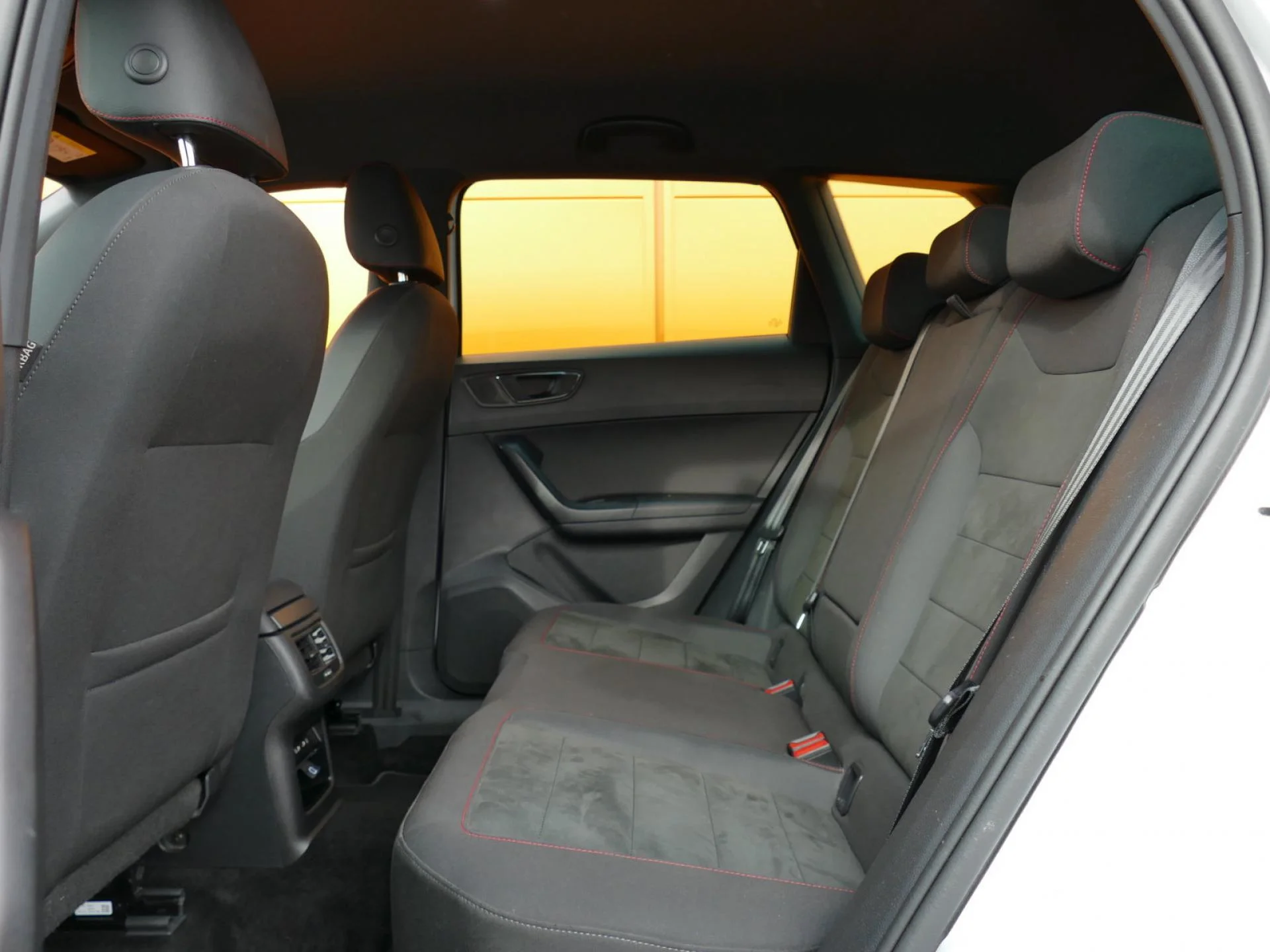 SEAT ATECA - Miniature 7 sur 36 - Cliquer pour voir cette photo