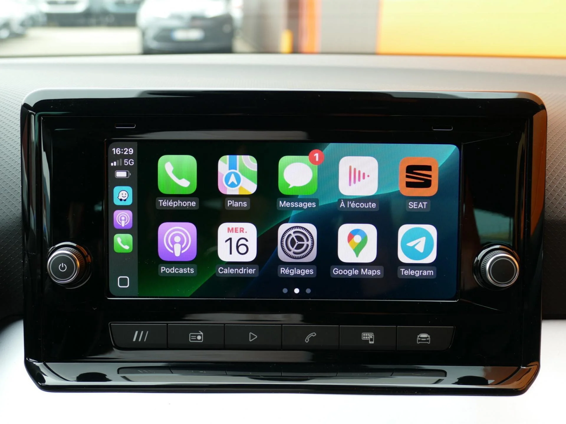 SEAT IBIZA - Miniature 14 sur 34 - Cliquer pour voir cette photo