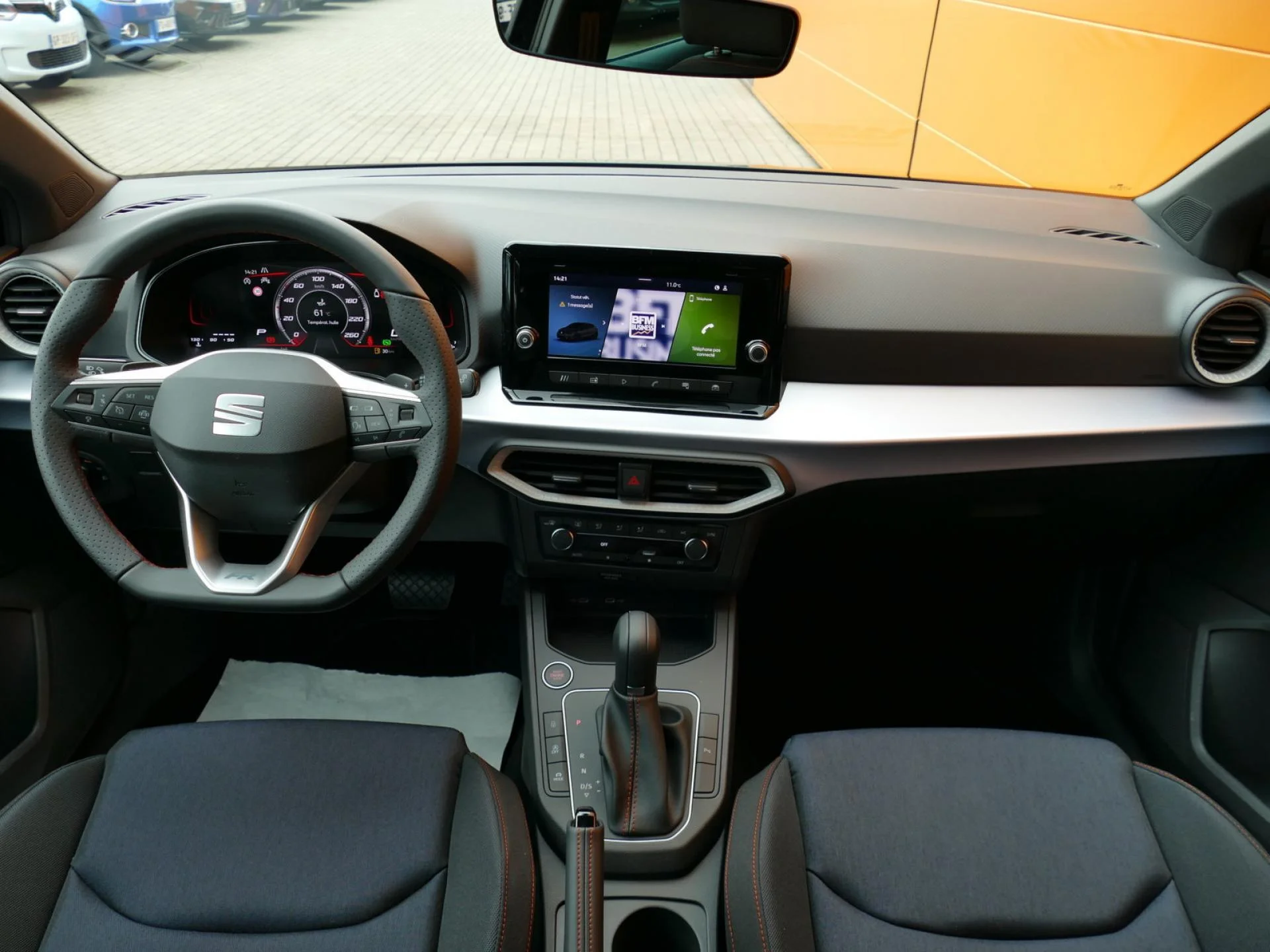 SEAT IBIZA - Miniature 5 sur 34 - Cliquer pour voir cette photo