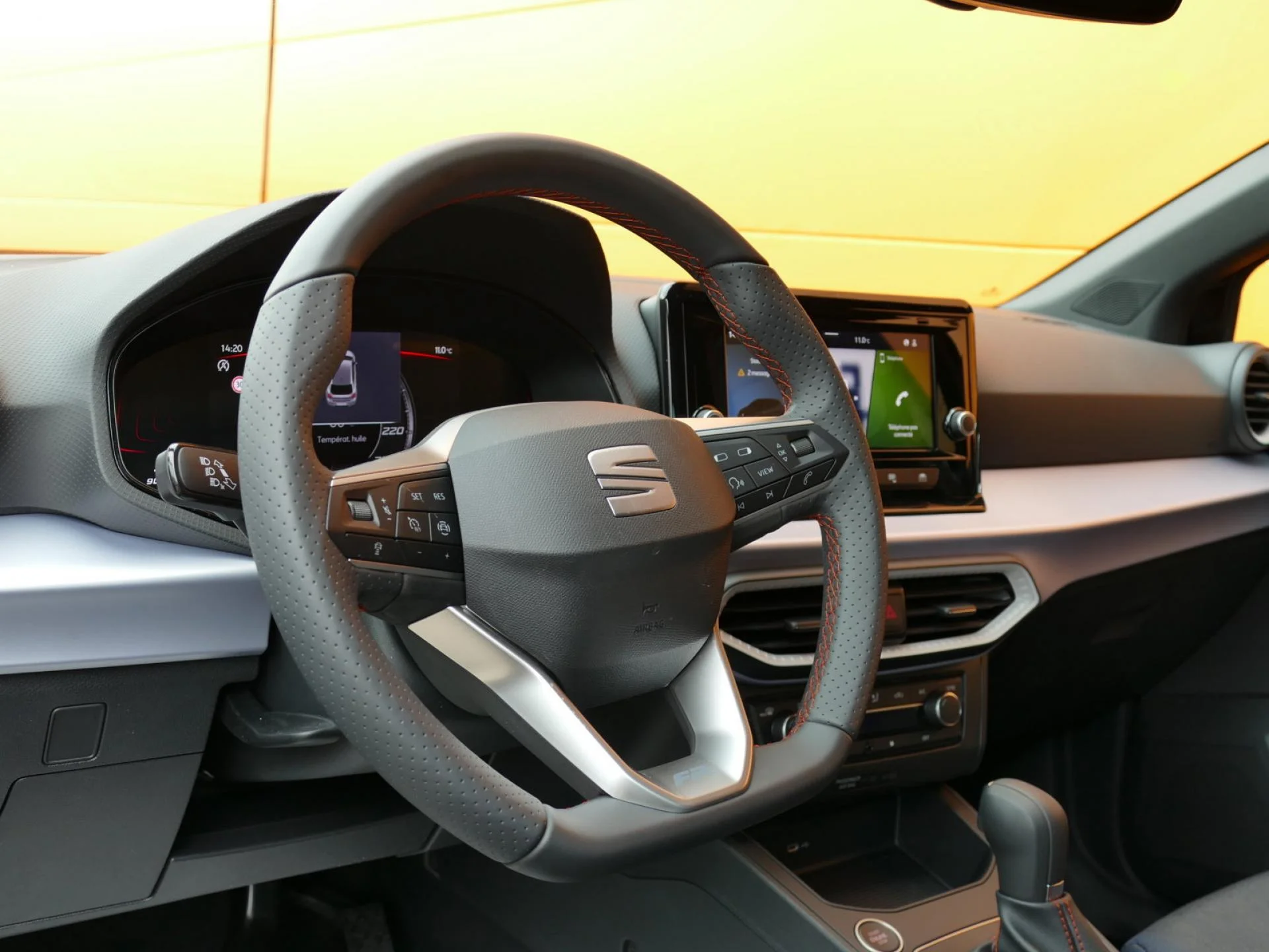 SEAT IBIZA - Miniature 16 sur 34 - Cliquer pour voir cette photo