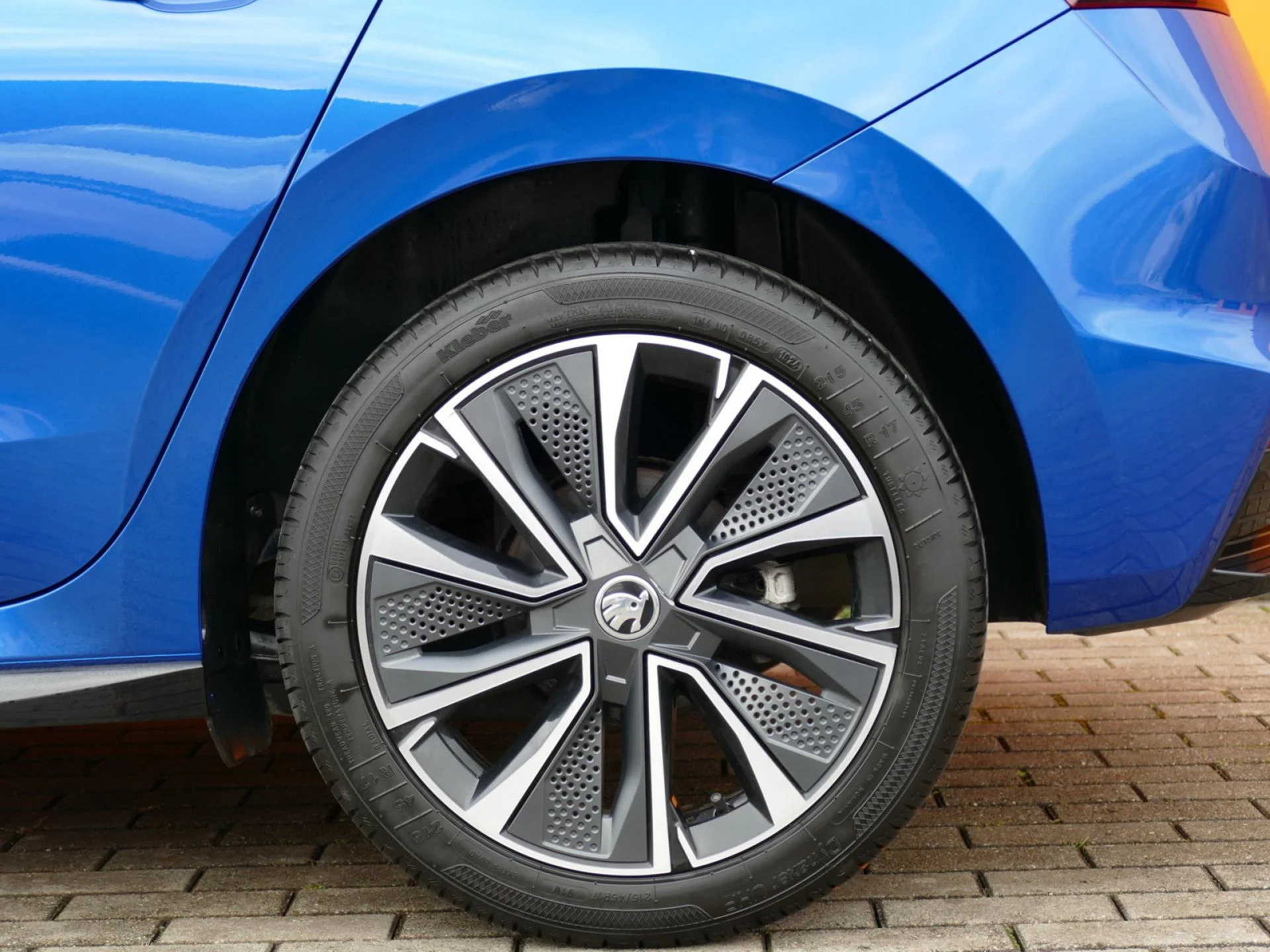 SKODA FABIA - Miniature 34 sur 34 - Cliquer pour voir cette photo