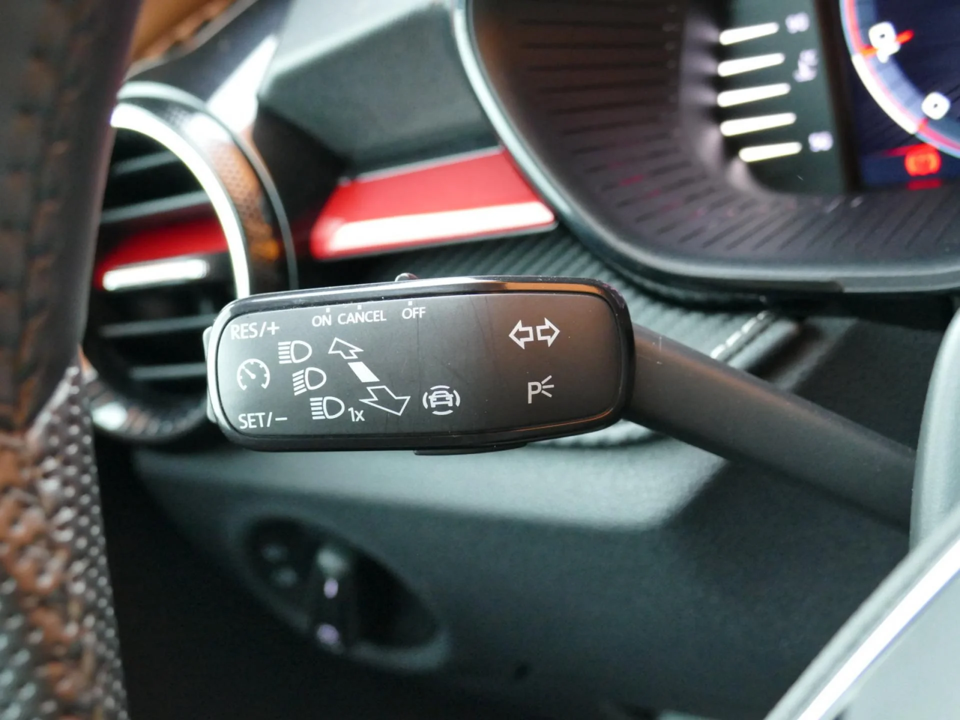 SKODA FABIA - Miniature 25 sur 34 - Cliquer pour voir cette photo