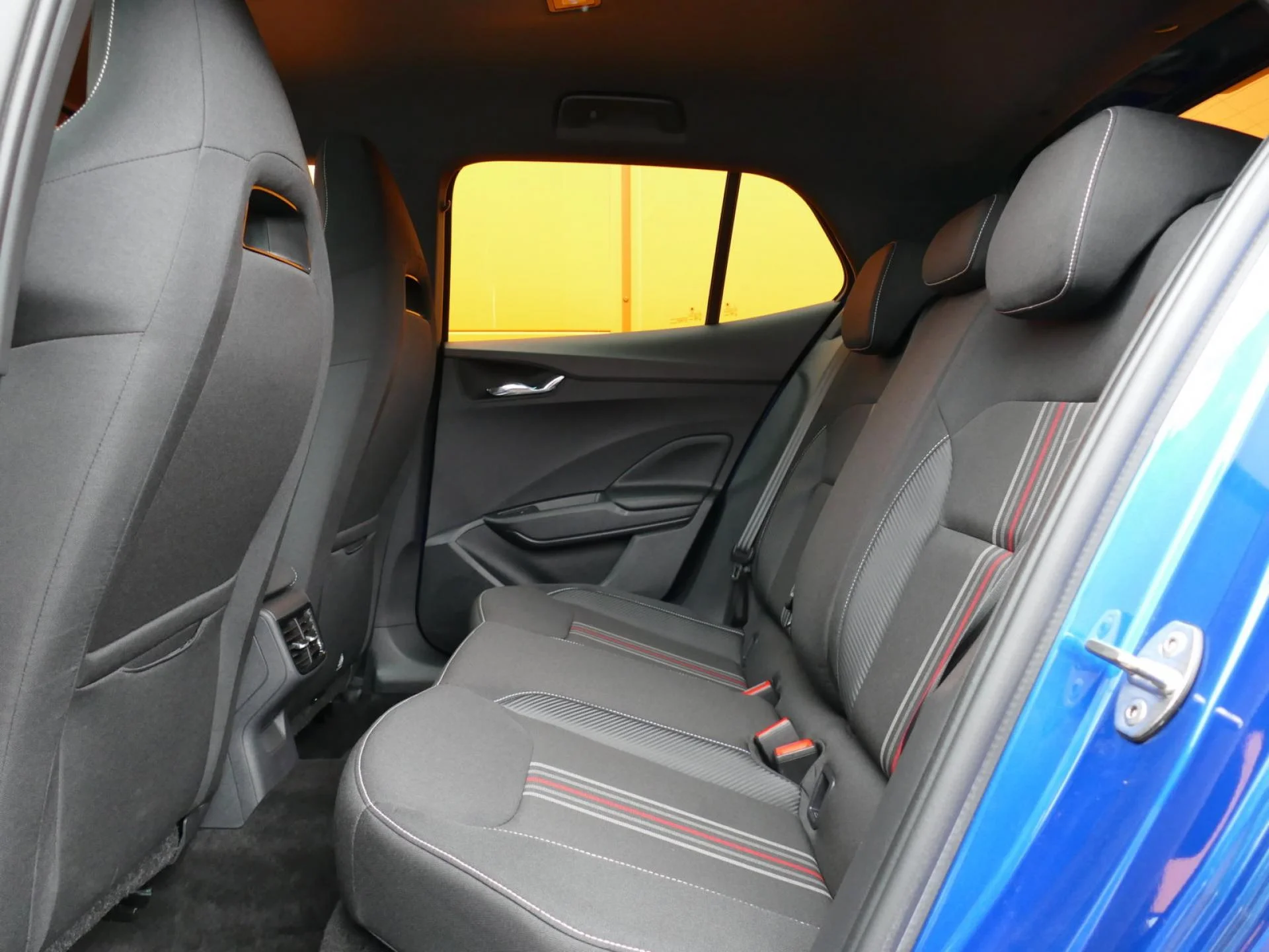 SKODA FABIA - Miniature 8 sur 34 - Cliquer pour voir cette photo