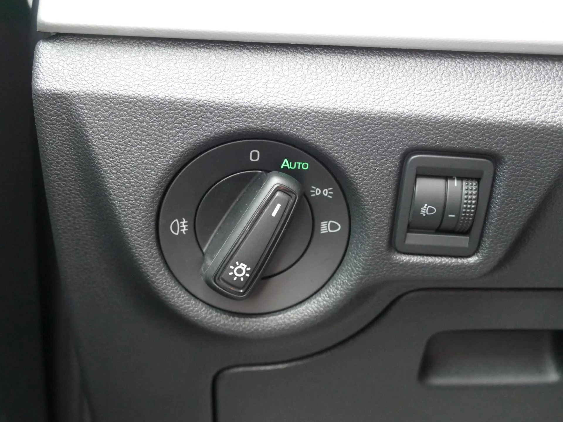 SKODA KAMIQ - Miniature 10 sur 13 - Cliquer pour voir cette photo