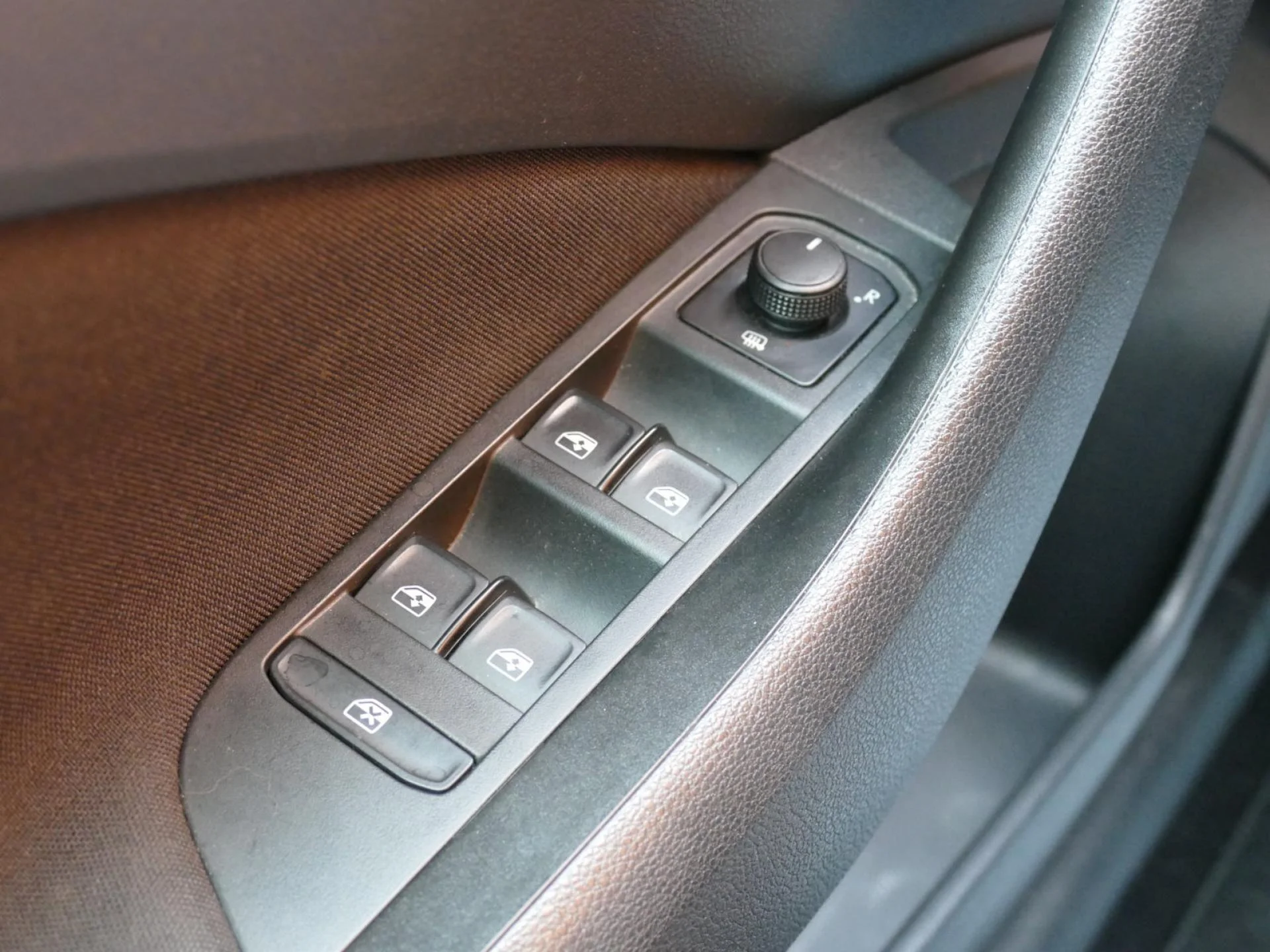 SKODA KAMIQ - Miniature 22 sur 32 - Cliquer pour voir cette photo
