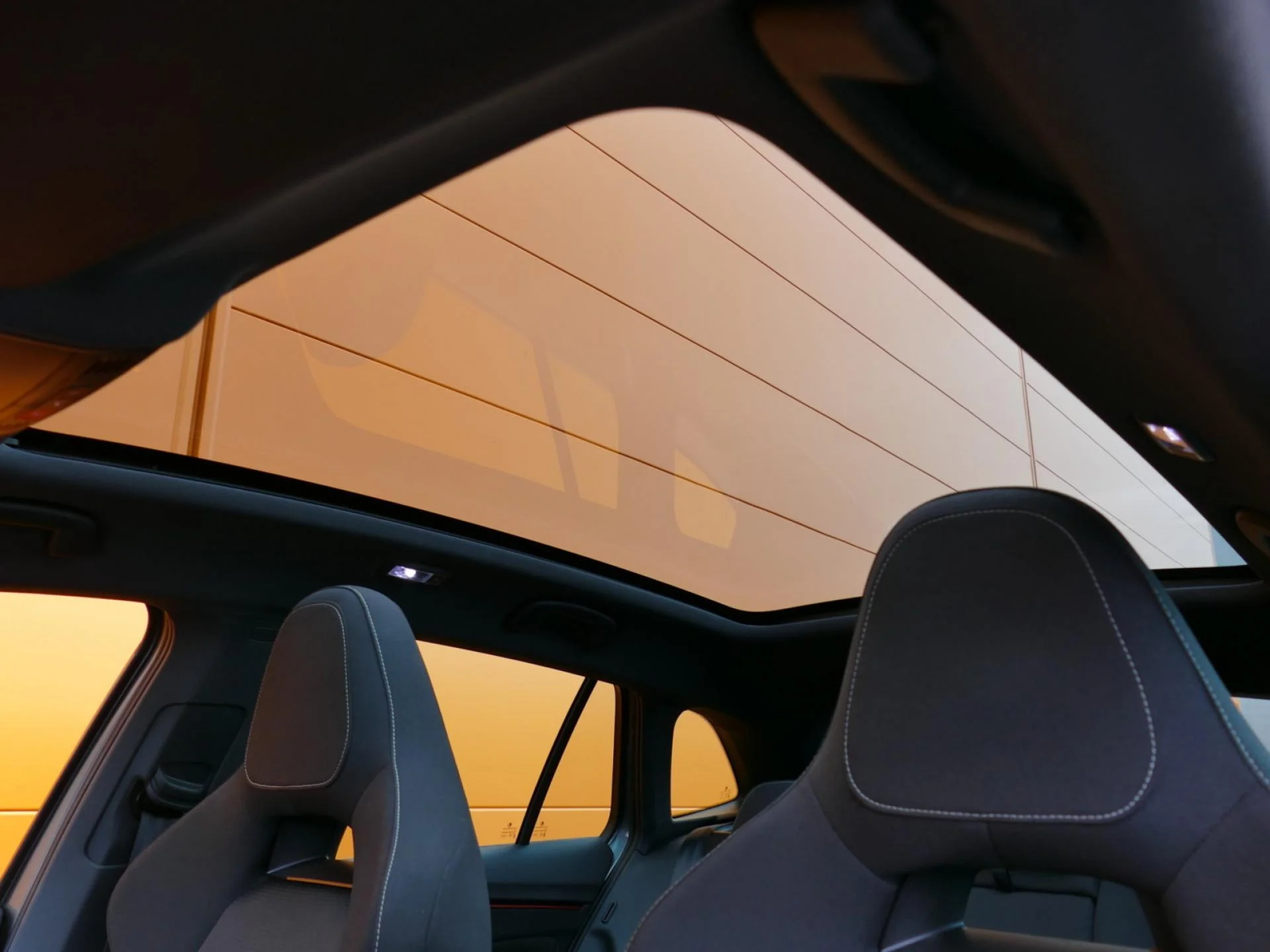 SKODA SCALA - Miniature 20 sur 33 - Cliquer pour voir cette photo