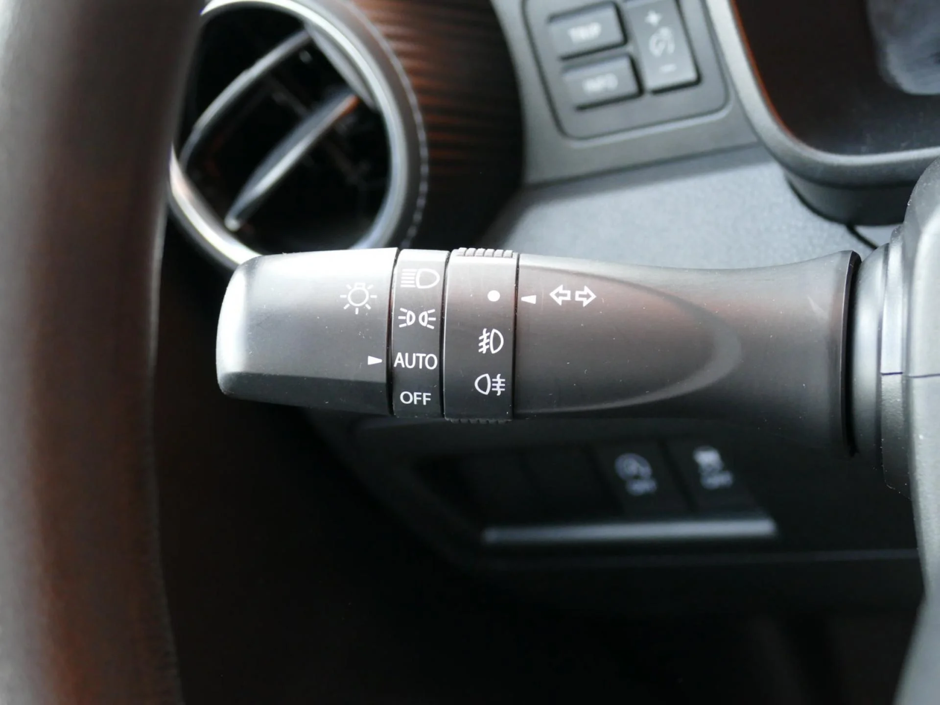 SUZUKI IGNIS - Miniature 18 sur 31 - Cliquer pour voir cette photo