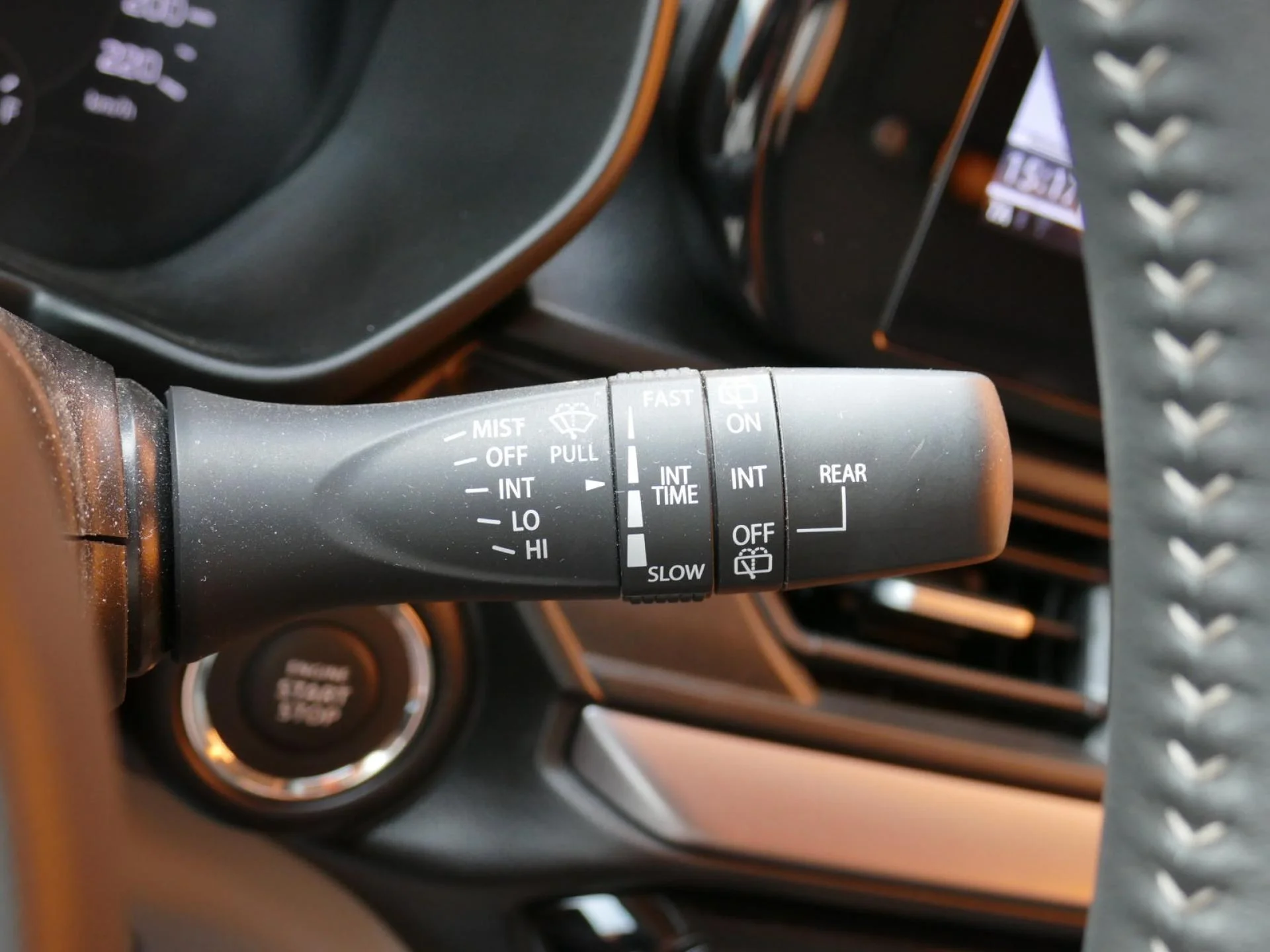 SUZUKI SWIFT - Miniature 23 sur 31 - Cliquer pour voir cette photo