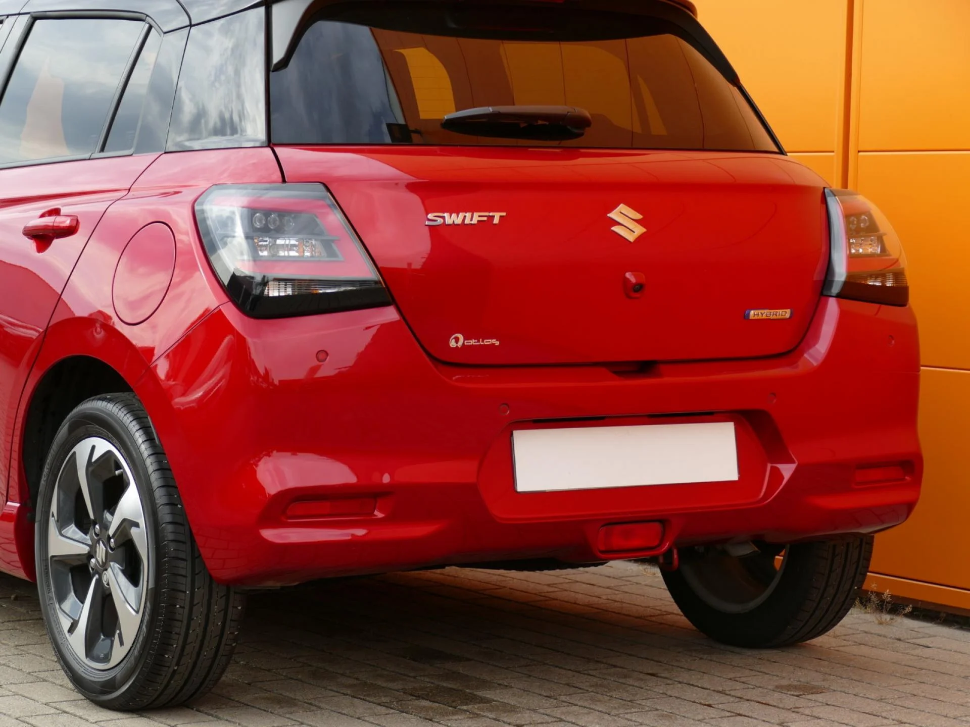 SUZUKI SWIFT - Miniature 27 sur 31 - Cliquer pour voir cette photo