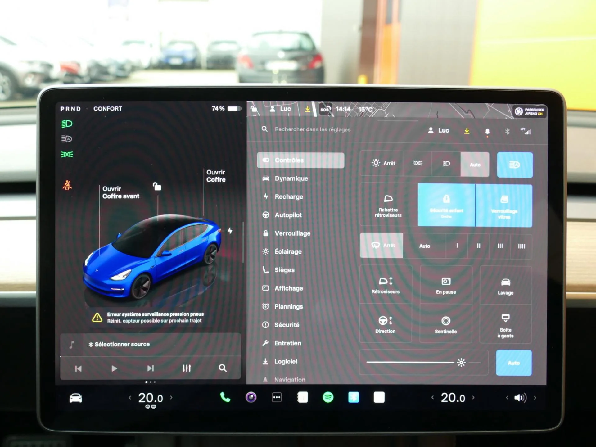 TESLA MODEL 3 - Miniature 17 sur 32 - Cliquer pour voir cette photo