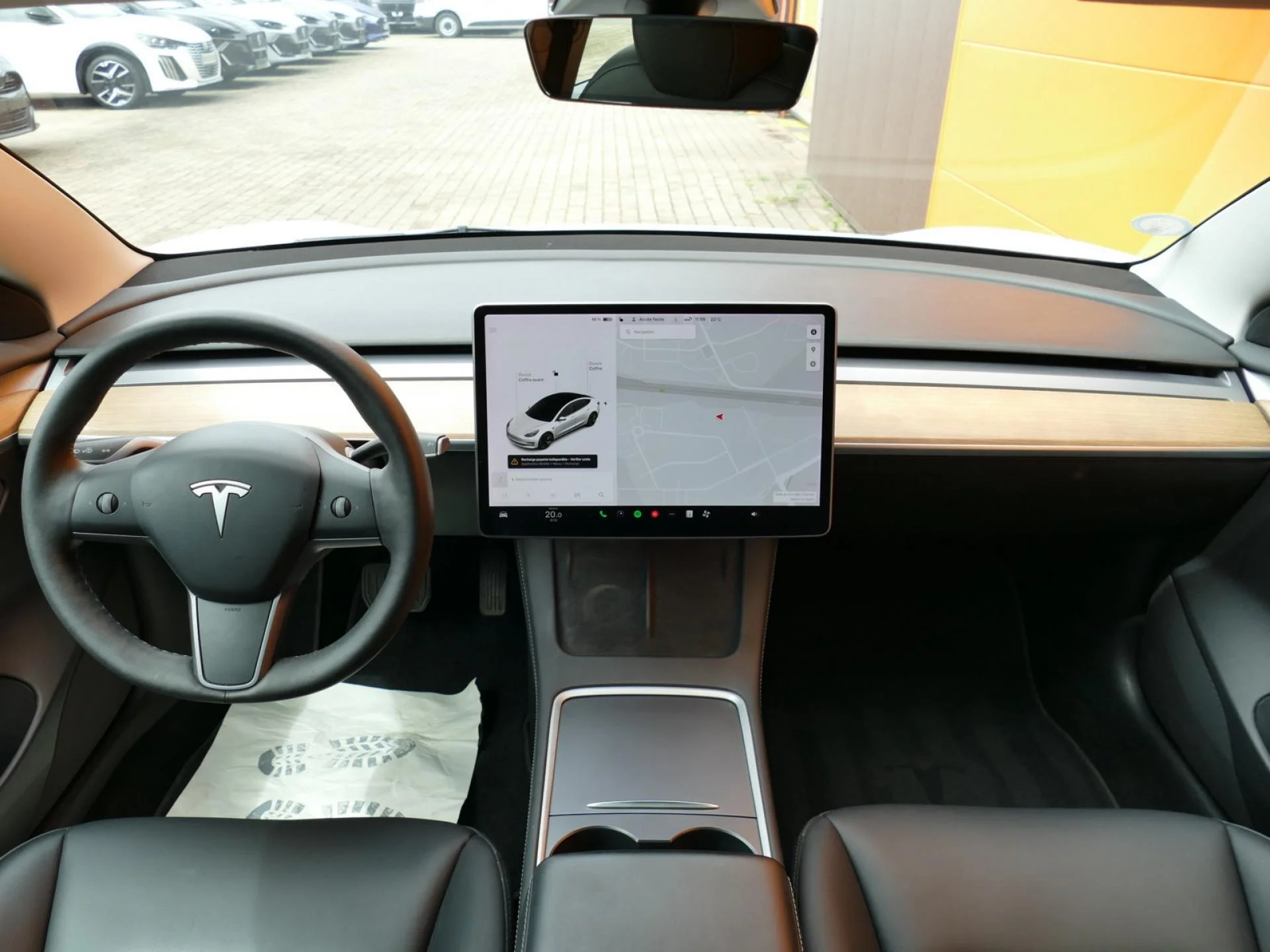 TESLA MODEL 3 - Miniature 7 sur 28 - Cliquer pour voir cette photo