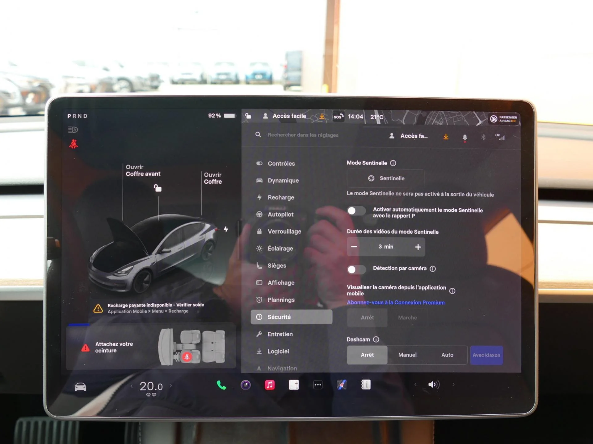 TESLA MODEL 3 - Miniature 15 sur 33 - Cliquer pour voir cette photo