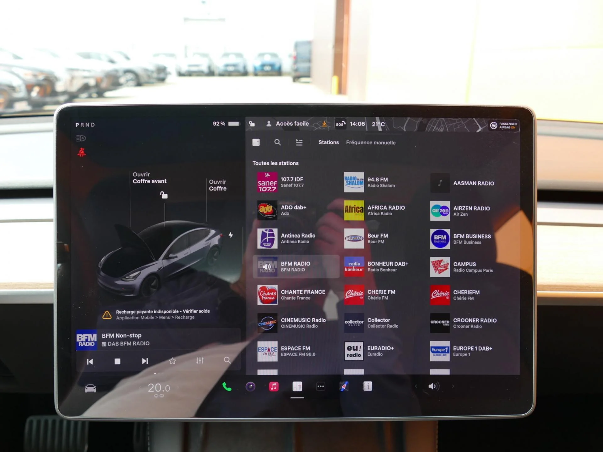 TESLA MODEL 3 - Miniature 19 sur 33 - Cliquer pour voir cette photo
