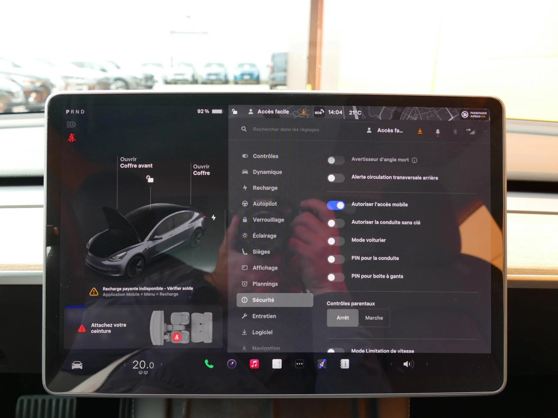 TESLA MODEL 3 - Miniature 16 sur 33 - Cliquer pour voir cette photo