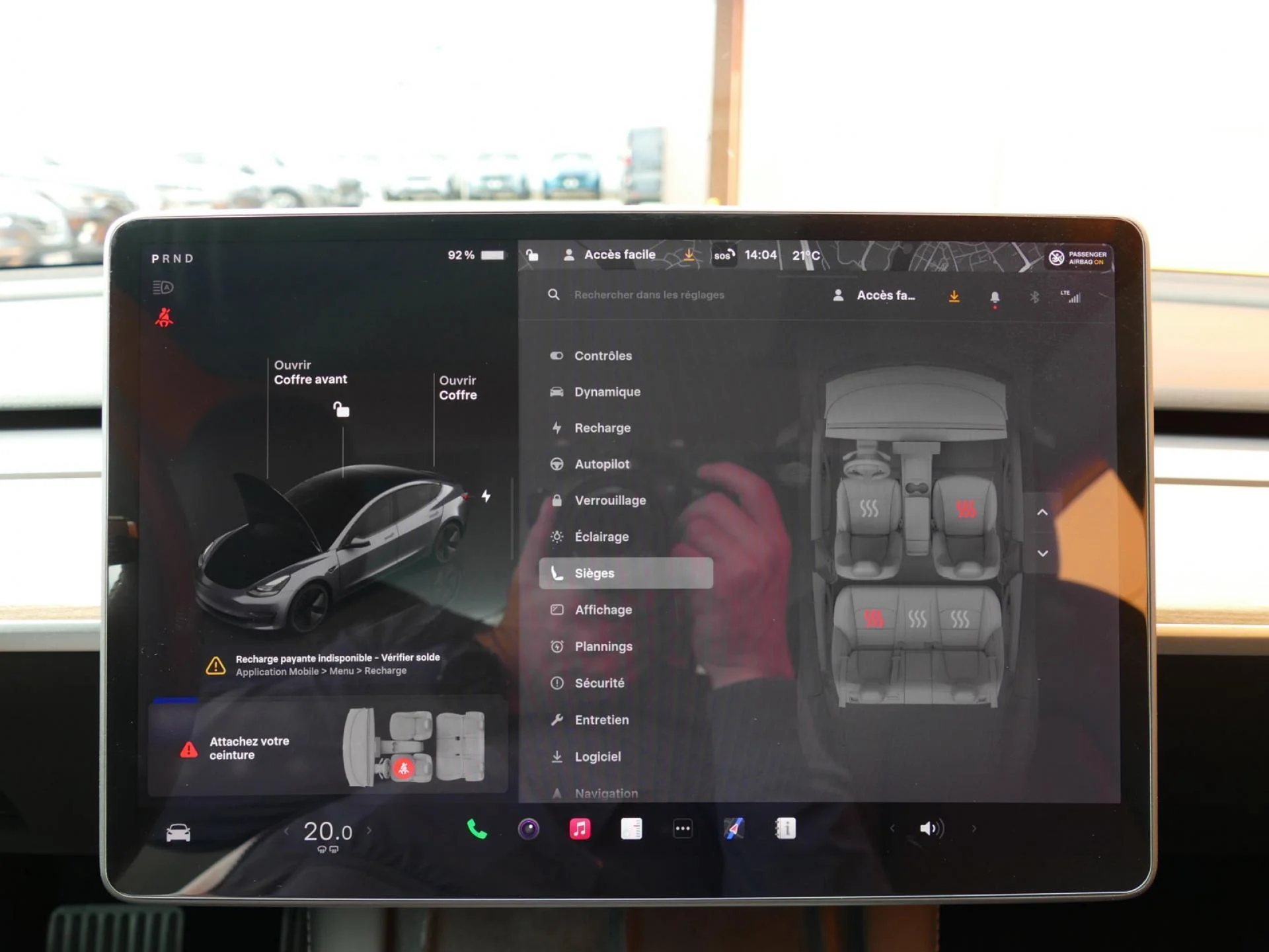 TESLA MODEL 3 - Miniature 14 sur 33 - Cliquer pour voir cette photo