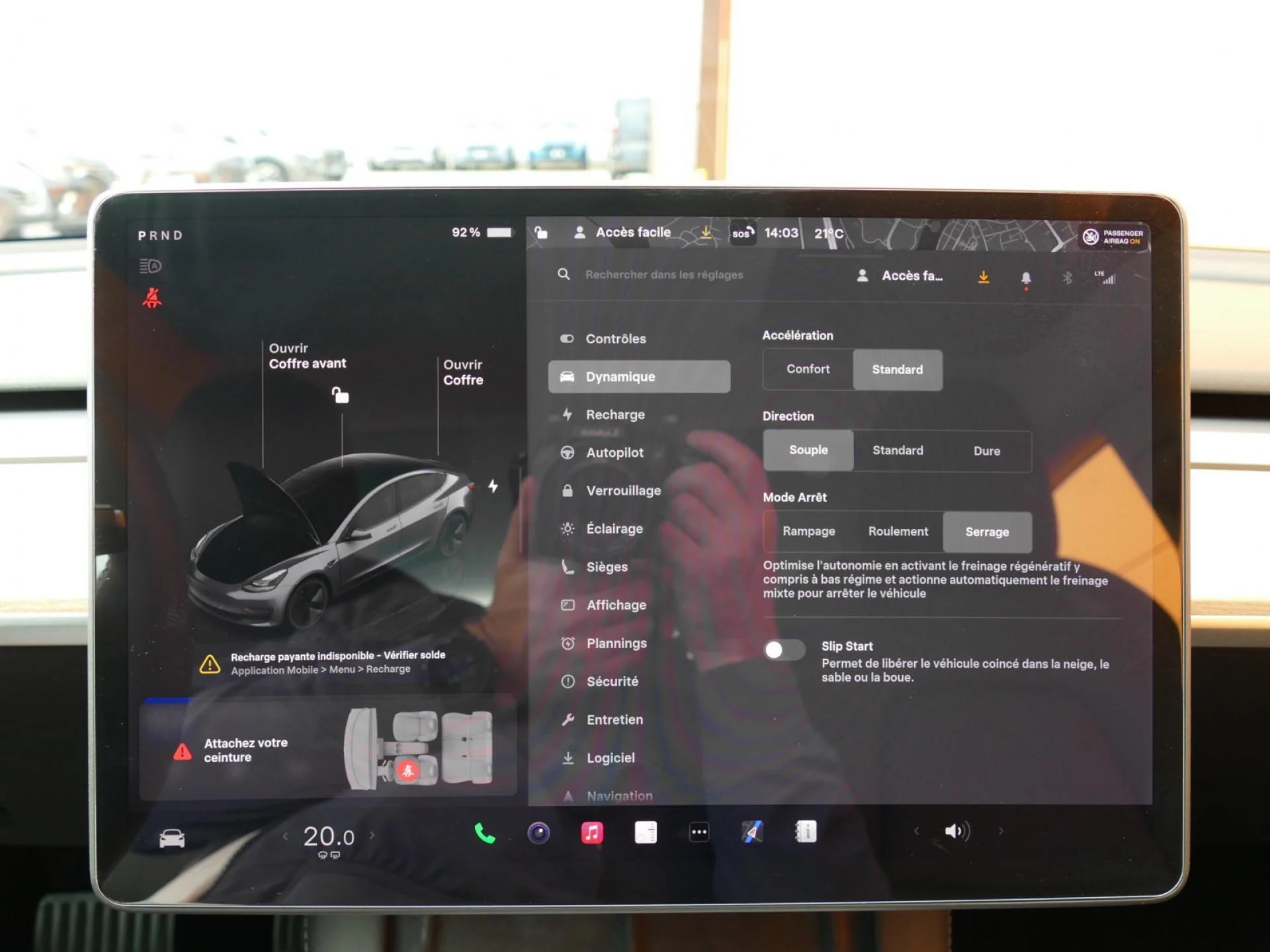 TESLA MODEL 3 - Miniature 13 sur 34 - Cliquer pour voir cette photo