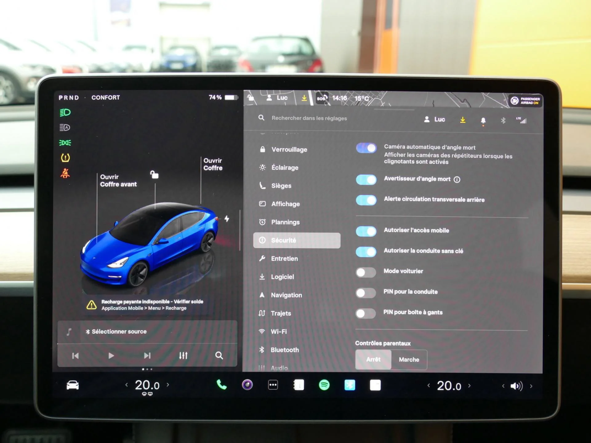 TESLA MODEL 3 - Miniature 13 sur 33 - Cliquer pour voir cette photo