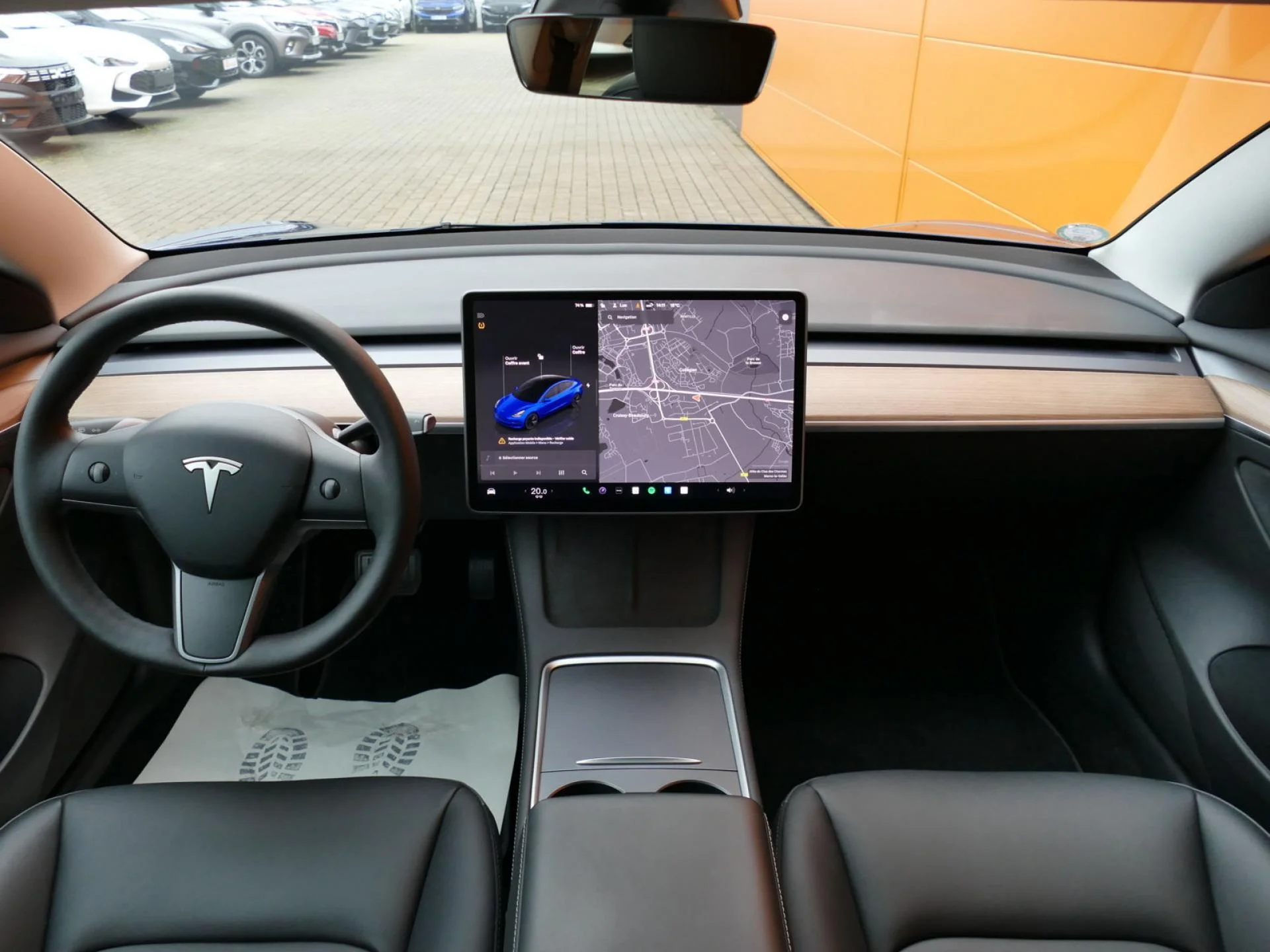 TESLA MODEL 3 - Miniature 6 sur 33 - Cliquer pour voir cette photo