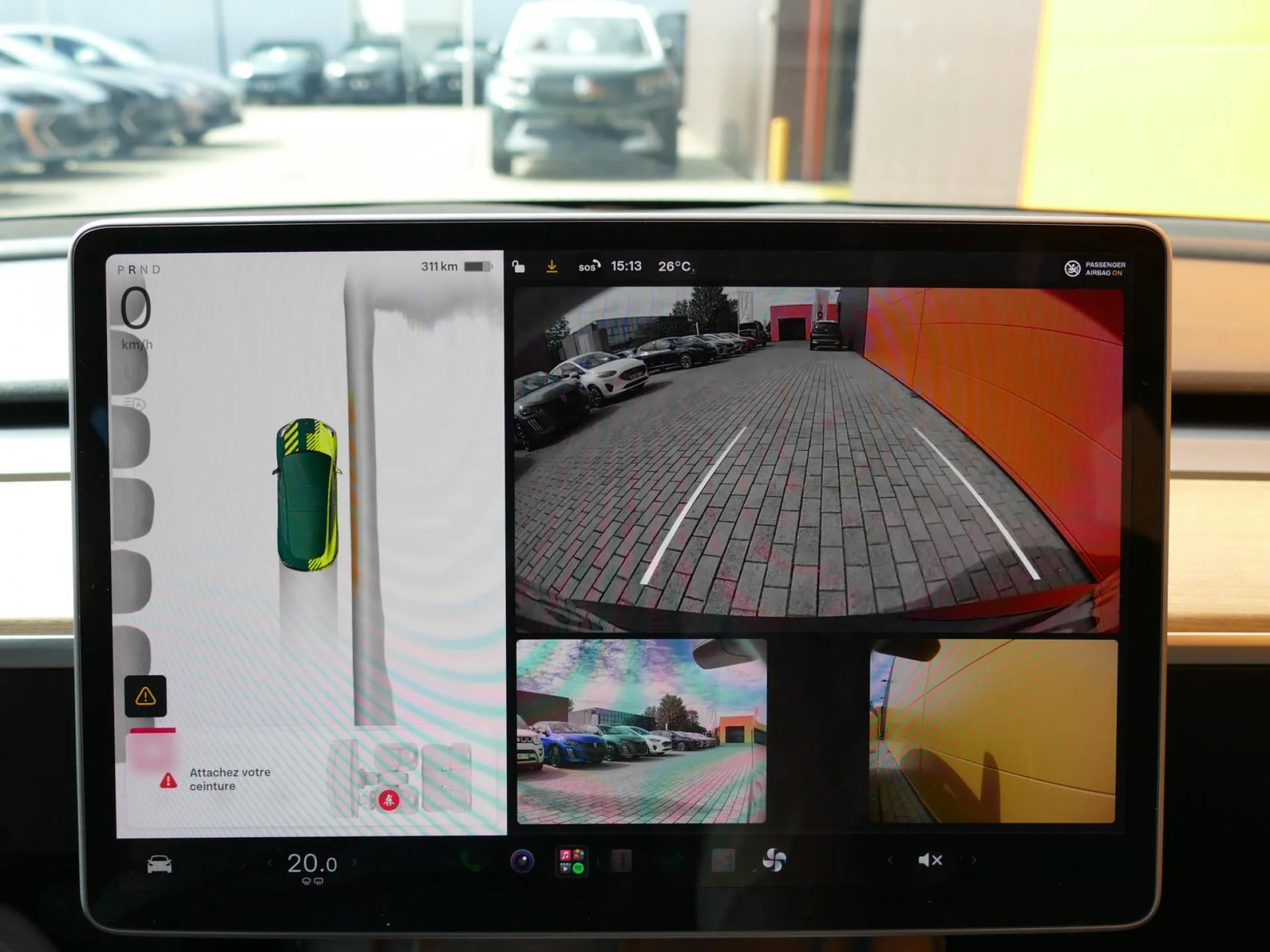 TESLA MODEL 3 - Miniature 11 sur 35 - Cliquer pour voir cette photo