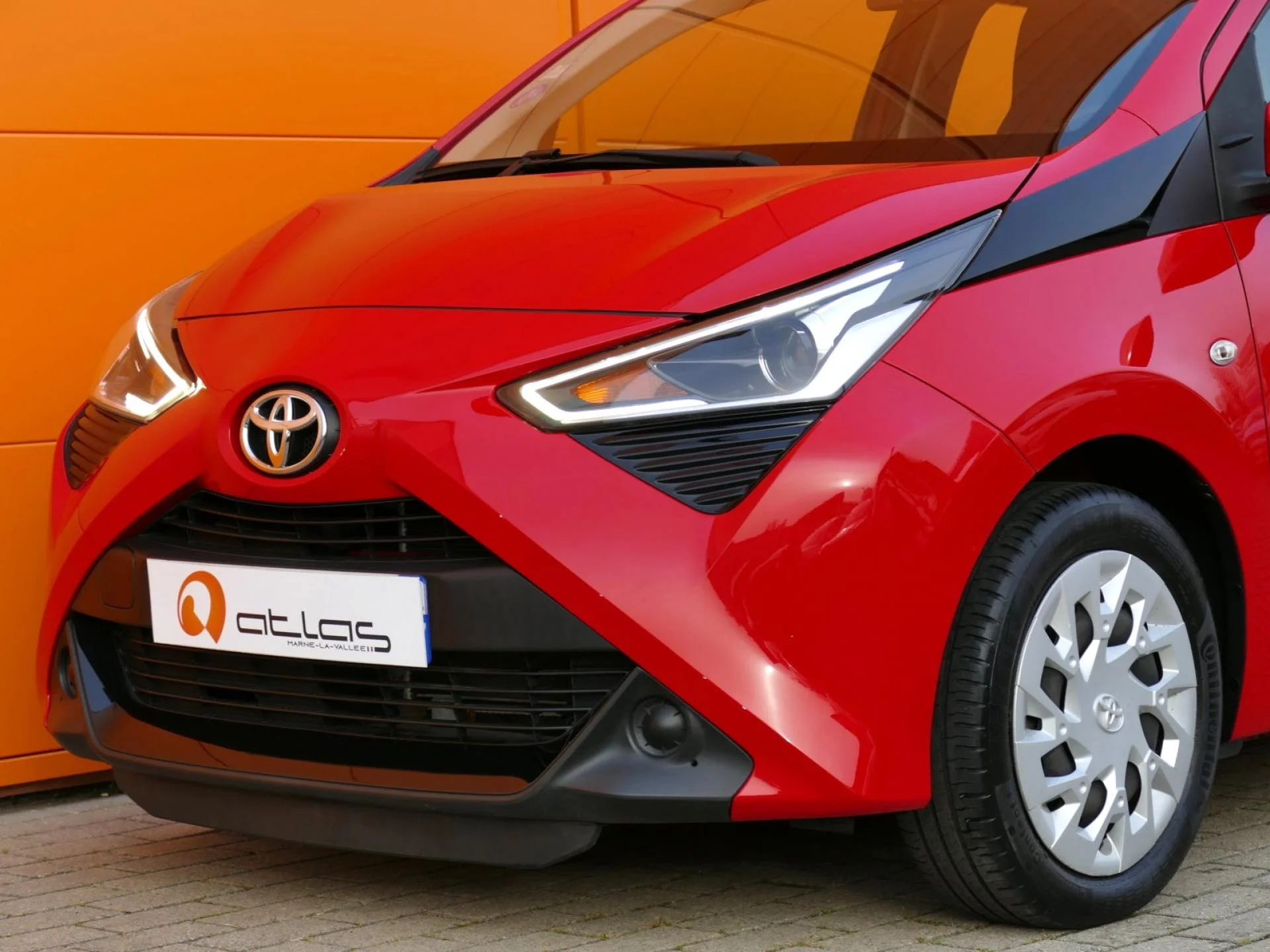 TOYOTA AYGO - Miniature 25 sur 31 - Cliquer pour voir cette photo