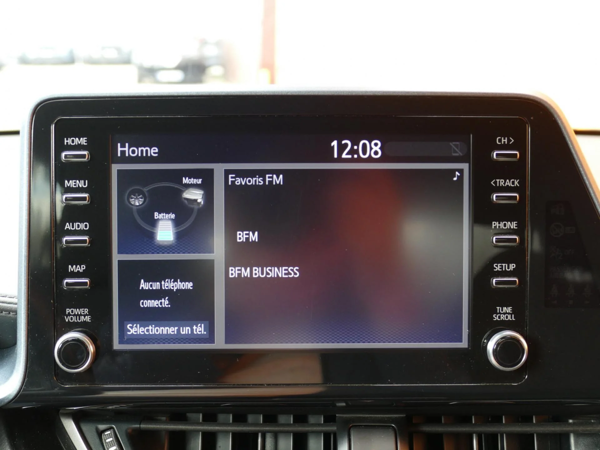 TOYOTA C-HR - Miniature 12 sur 32 - Cliquer pour voir cette photo