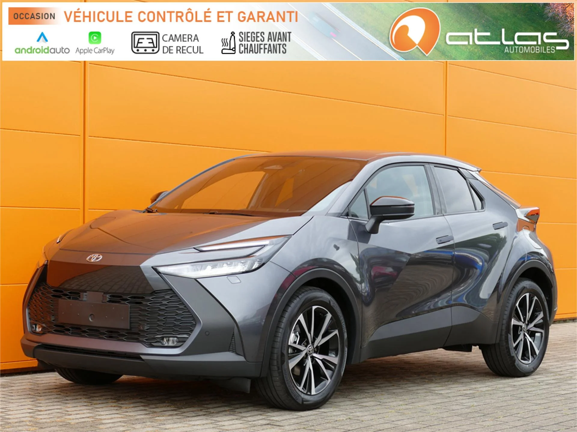 TOYOTA C-HR - Miniature 2 sur 33 - Cliquer pour voir cette photo